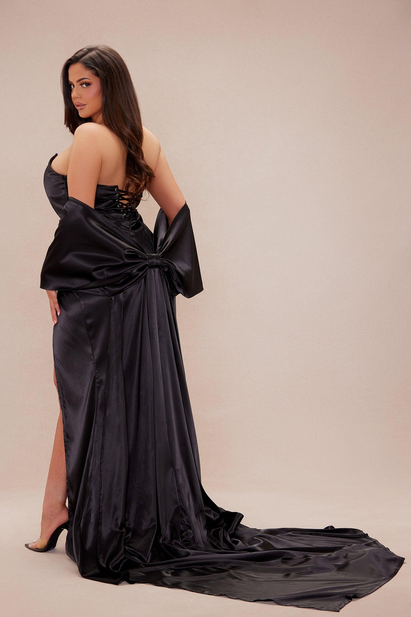 The Main Attraction Satin Gown Set - Black Product Image