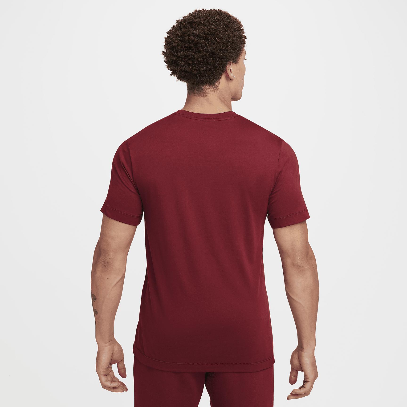 Nike Sportswear T-Shirt Product Image