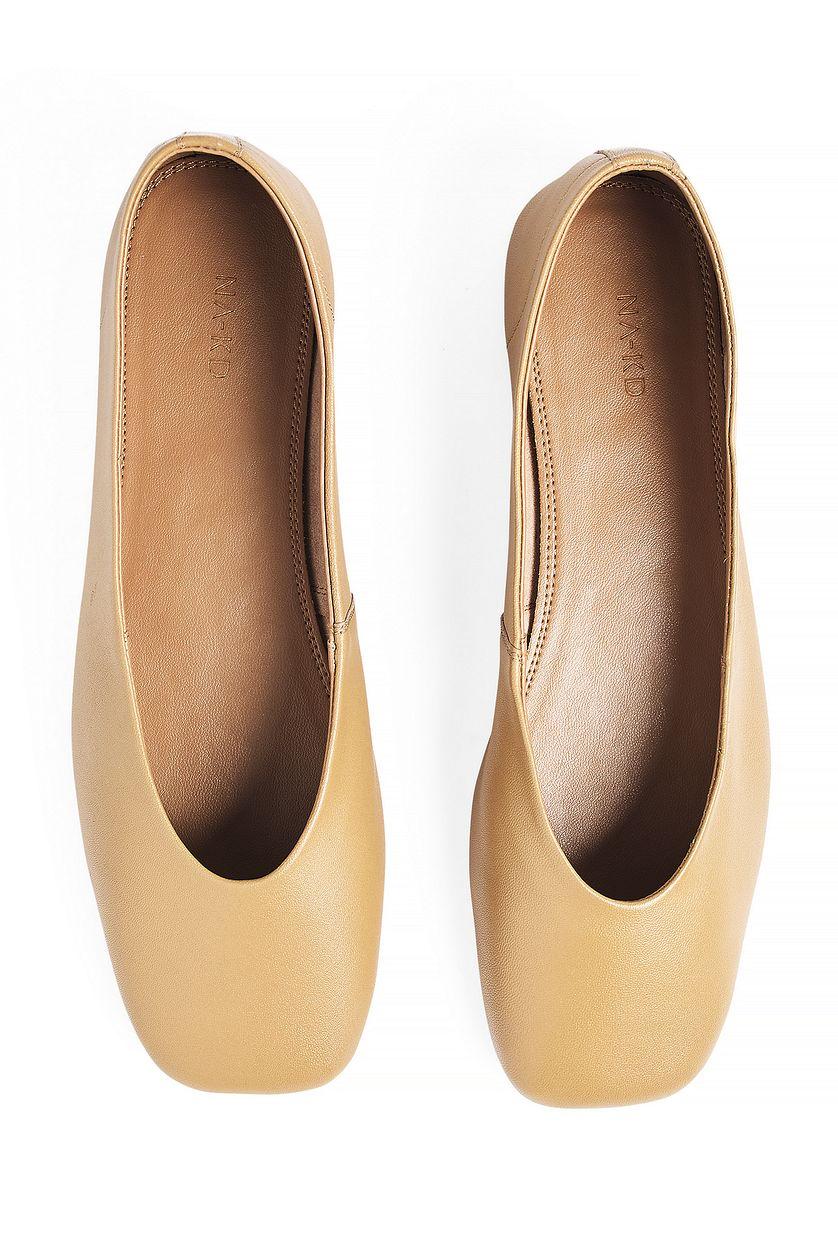 Unlined Leather Ballerinas Product Image
