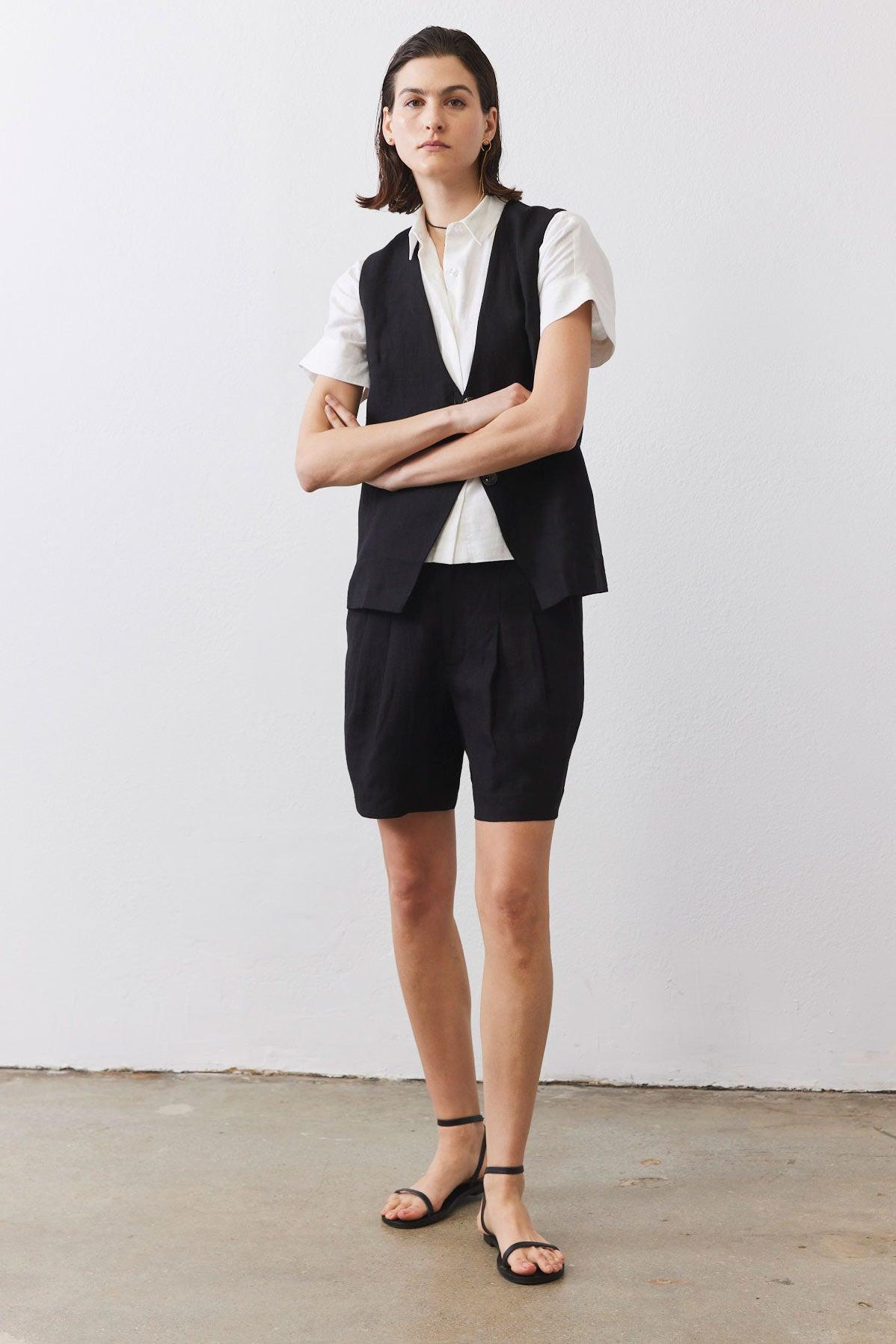 The Linen Button Vest Product Image