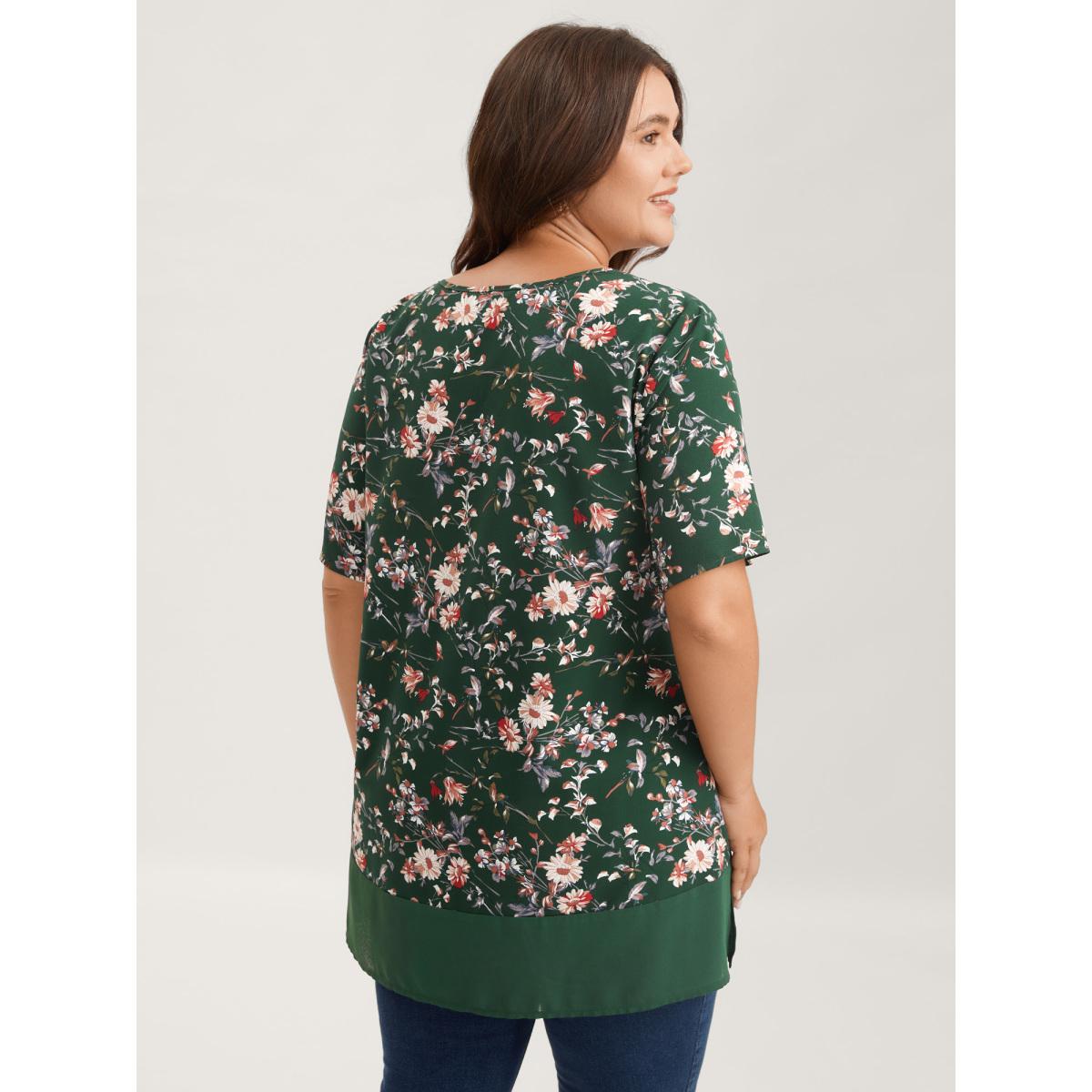 Plus Size DarkGreen Garden Print Spliced V-Neck Blouse Women Romantic Short sleeve V-neck Elegant Blouses BloomChic 12/L Product Image