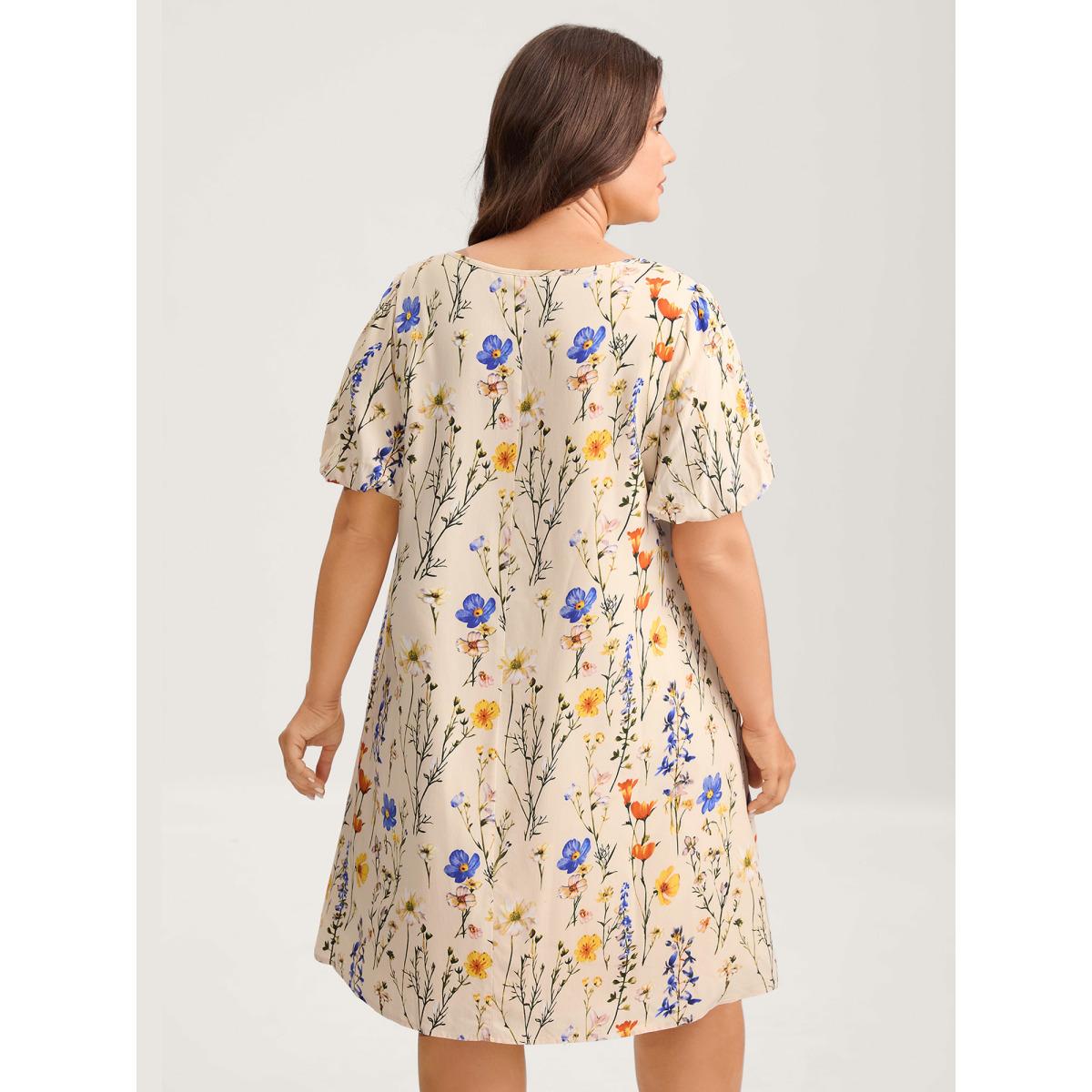 Plus Size Florals Everywhere Toothpick Pleat Midi Dress Champagne Women Timeless V-neck Short sleeve Curvy BloomChic 12/L Product Image