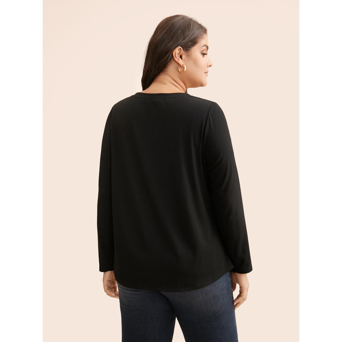 Plus Size V Neck Contrast Patchwork Rib Knit T-shirt Multicolor Women Casual Contrast V-neck Everyday T-shirts BloomChic 22-24/3X Product Image