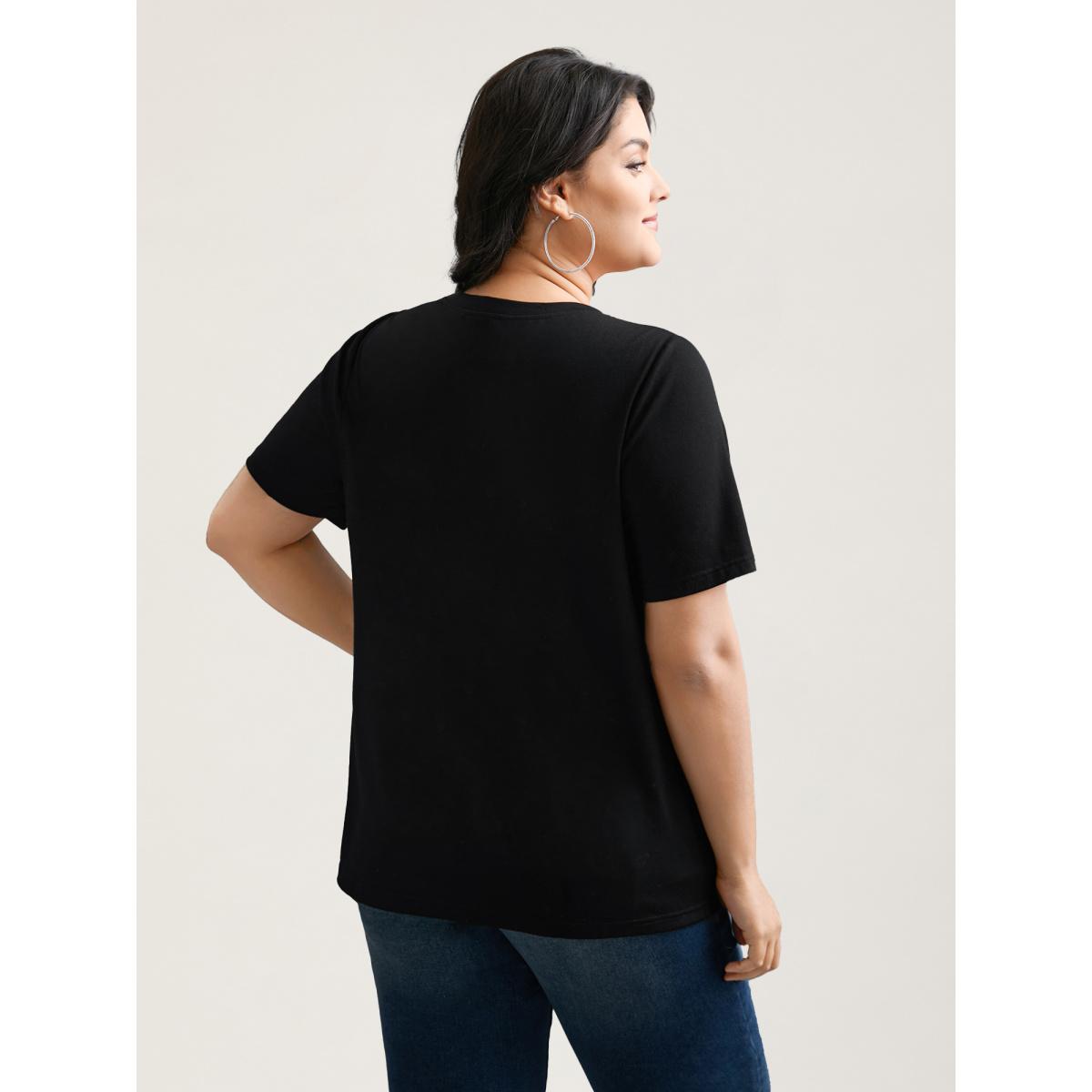 Plus Size Crew Neck Rhinestone Heart T-Shirt Black Women Casual Rhinestone detailing Round Neck Everyday T-shirts BloomChic 10/M Product Image