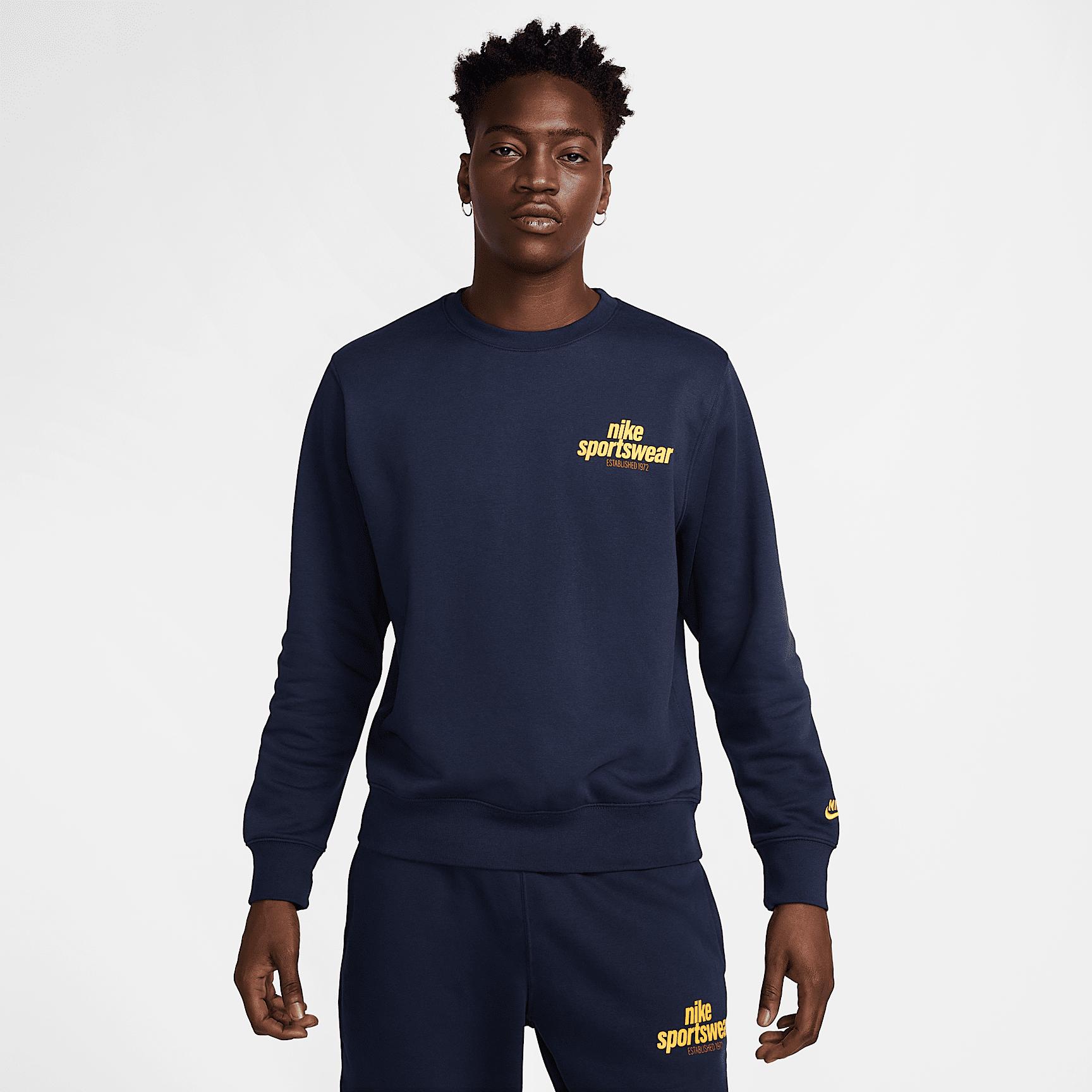 Nike Mens Club Fleece Crew | HJ2173-480 Product Image