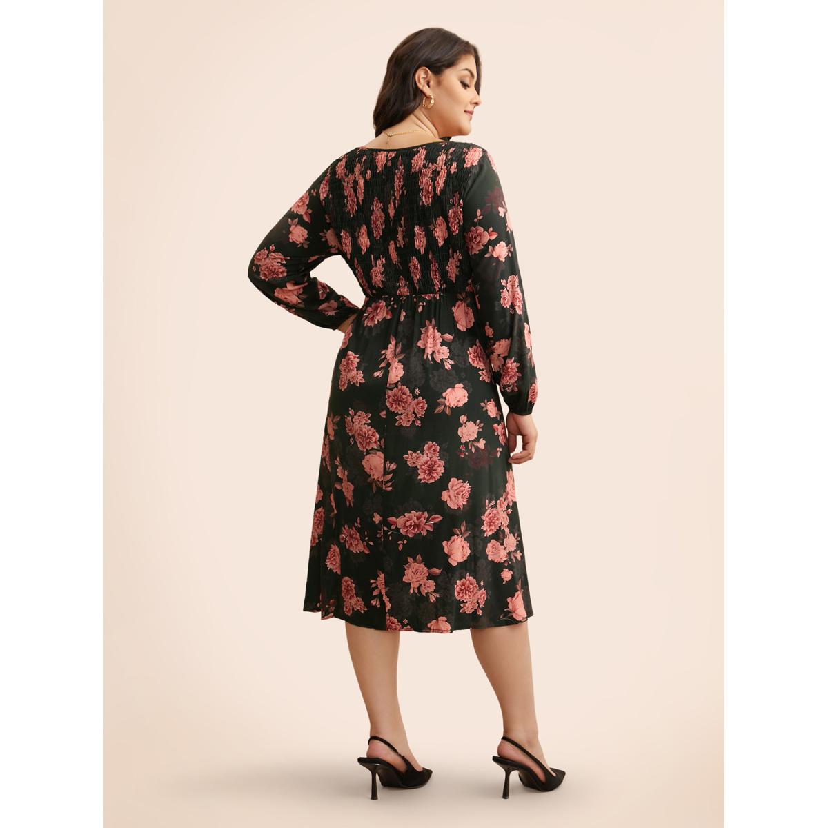 Plus Size Floral Lantern Sleeve Shirred Pocket Dress Black Women Elegant Shirred Boat Neck Long Sleeve Curvy BloomChic 18-20/2X Product Image
