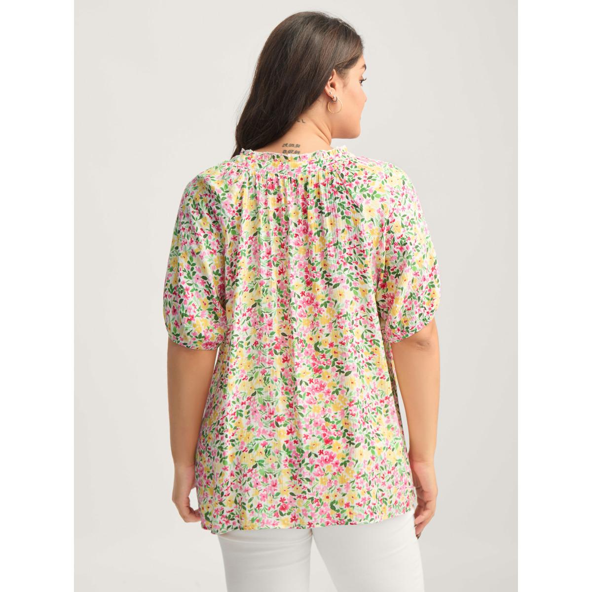 Plus Size Multicolor Floral Print Puff Sleeve Flowy Blouse Women Short sleeve Flat collar with V-notch Everyday-Elegant Blouses BloomChic 22-24/3X Product Image