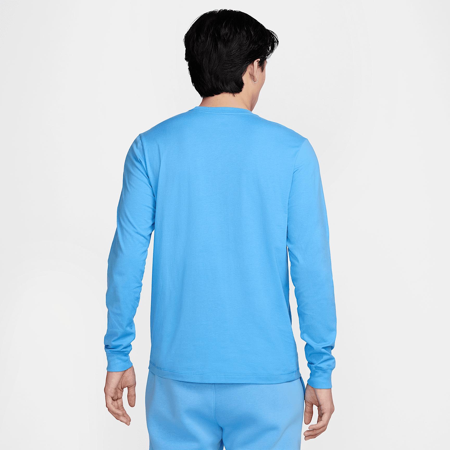 Mens Nike Sportswear Club Long-Sleeve T-Shirt | AR5193-063 Product Image