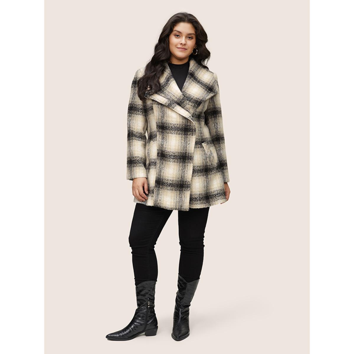 Plus Size Plaid Contrast Belted Lapel Collar Coat Women Black Casual Lined Ladies Dailywear Winter Coats BloomChic 28/5X Product Image