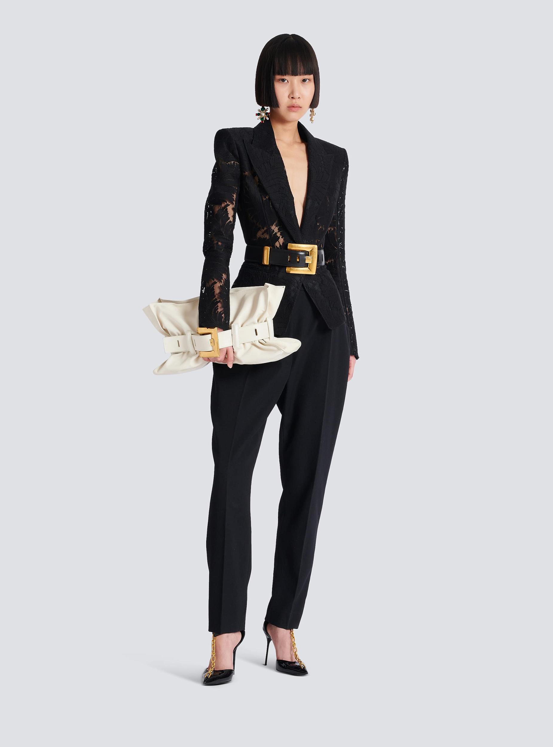 Medium Anthem bag in leather Product Image