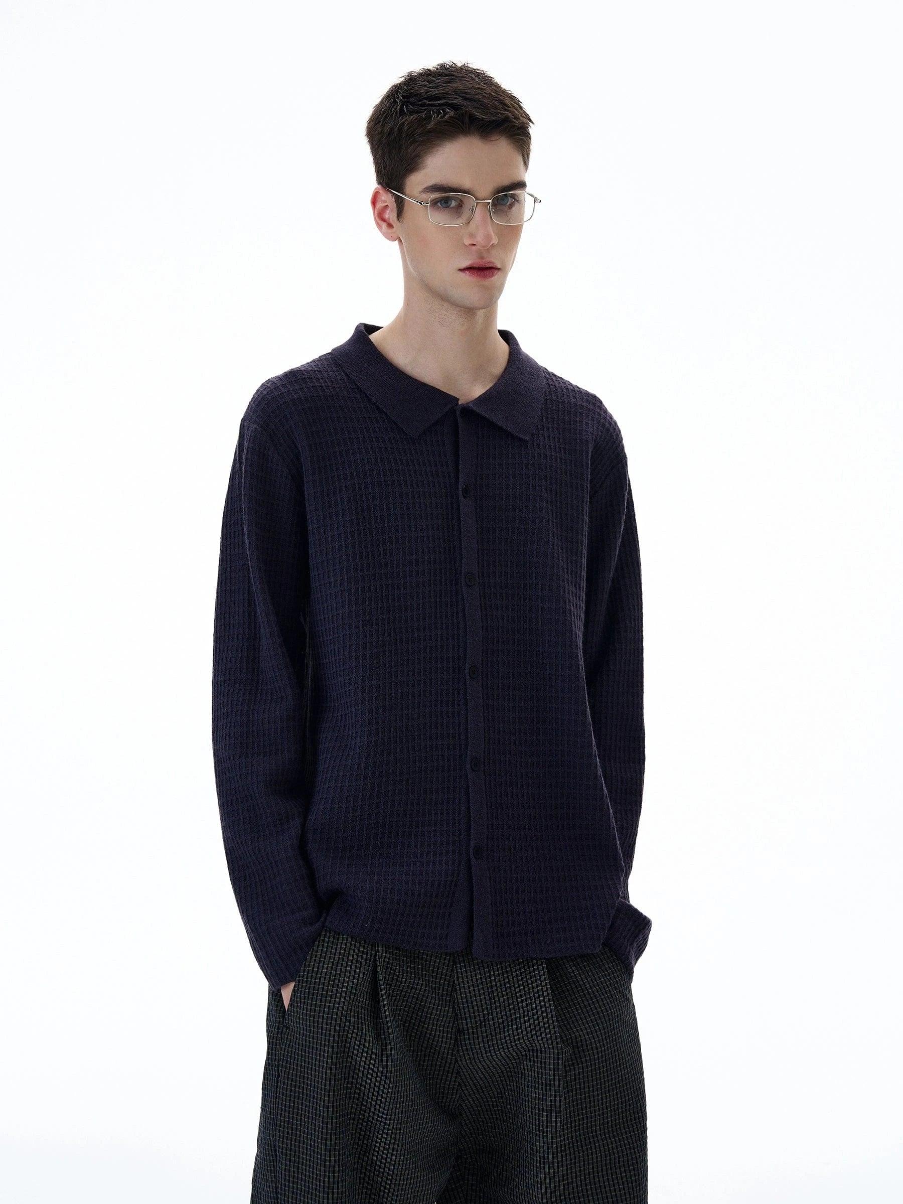 RT No. 20001 POLO COLLAR BUTTON-UP SWEATER Product Image