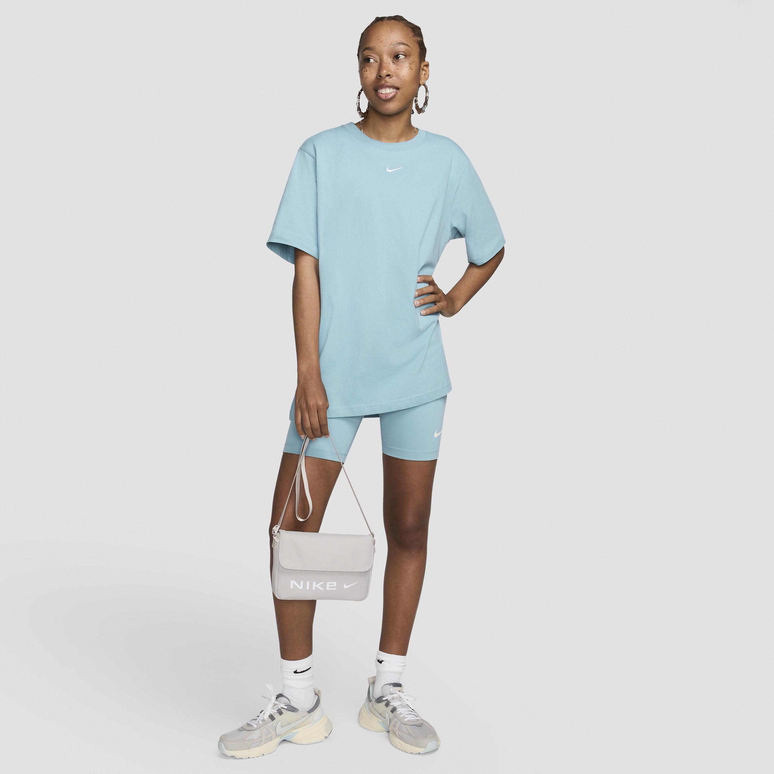 Nike Sportswear Futura Women's Crossbody Bag (1L) Product Image