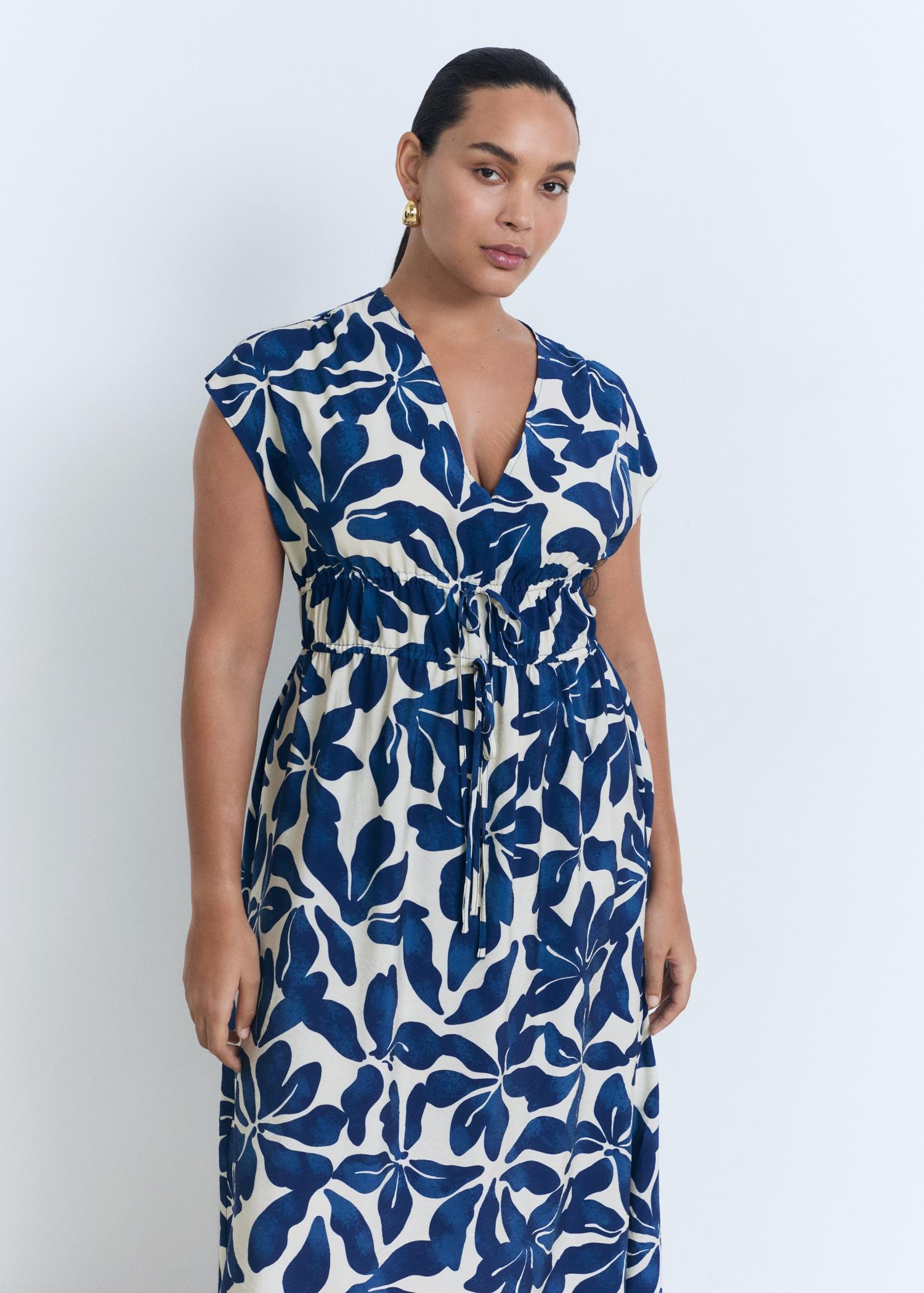 Long printed dress - Women | MANGO USA Product Image