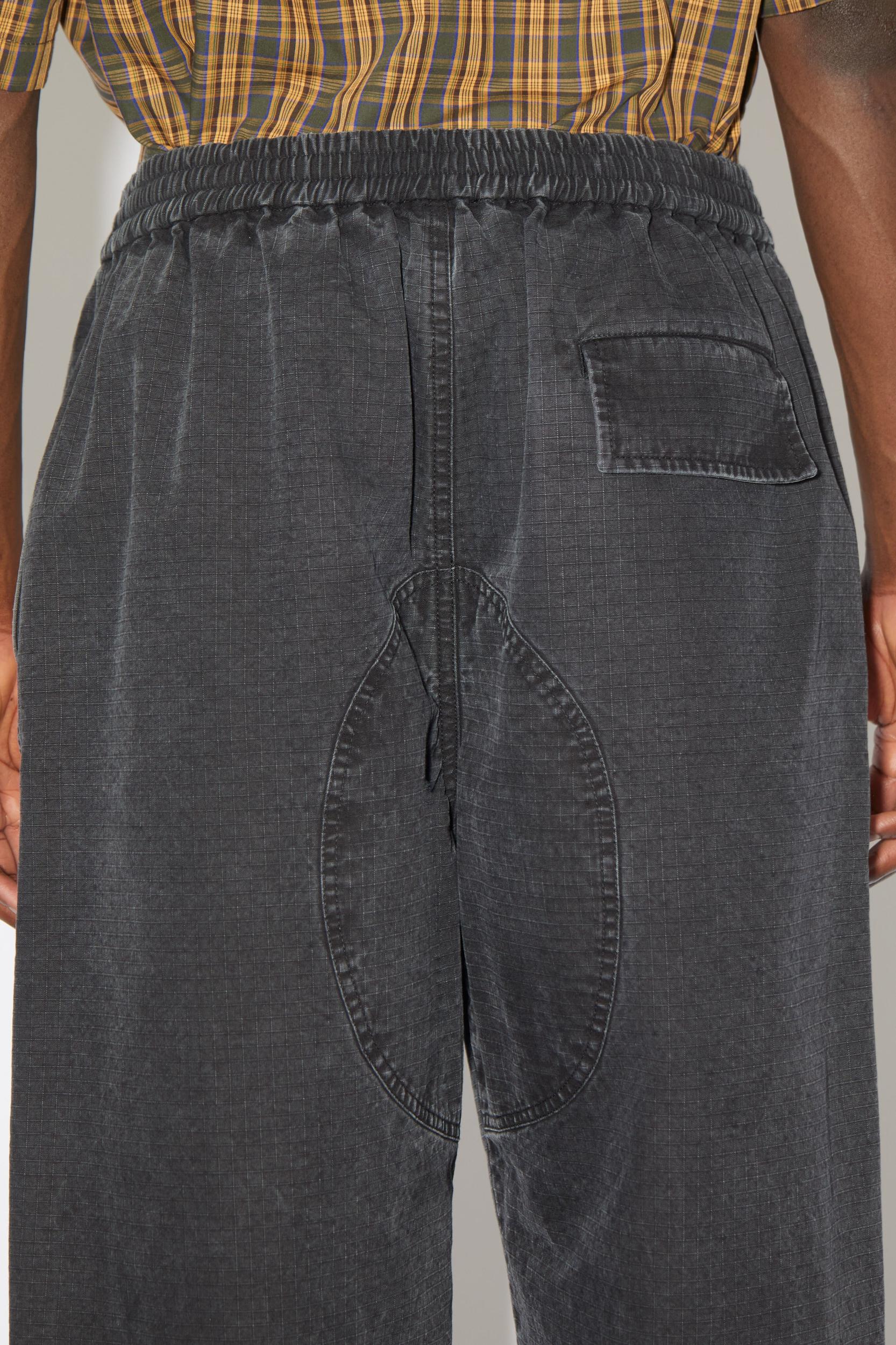 Cargo trousers Product Image