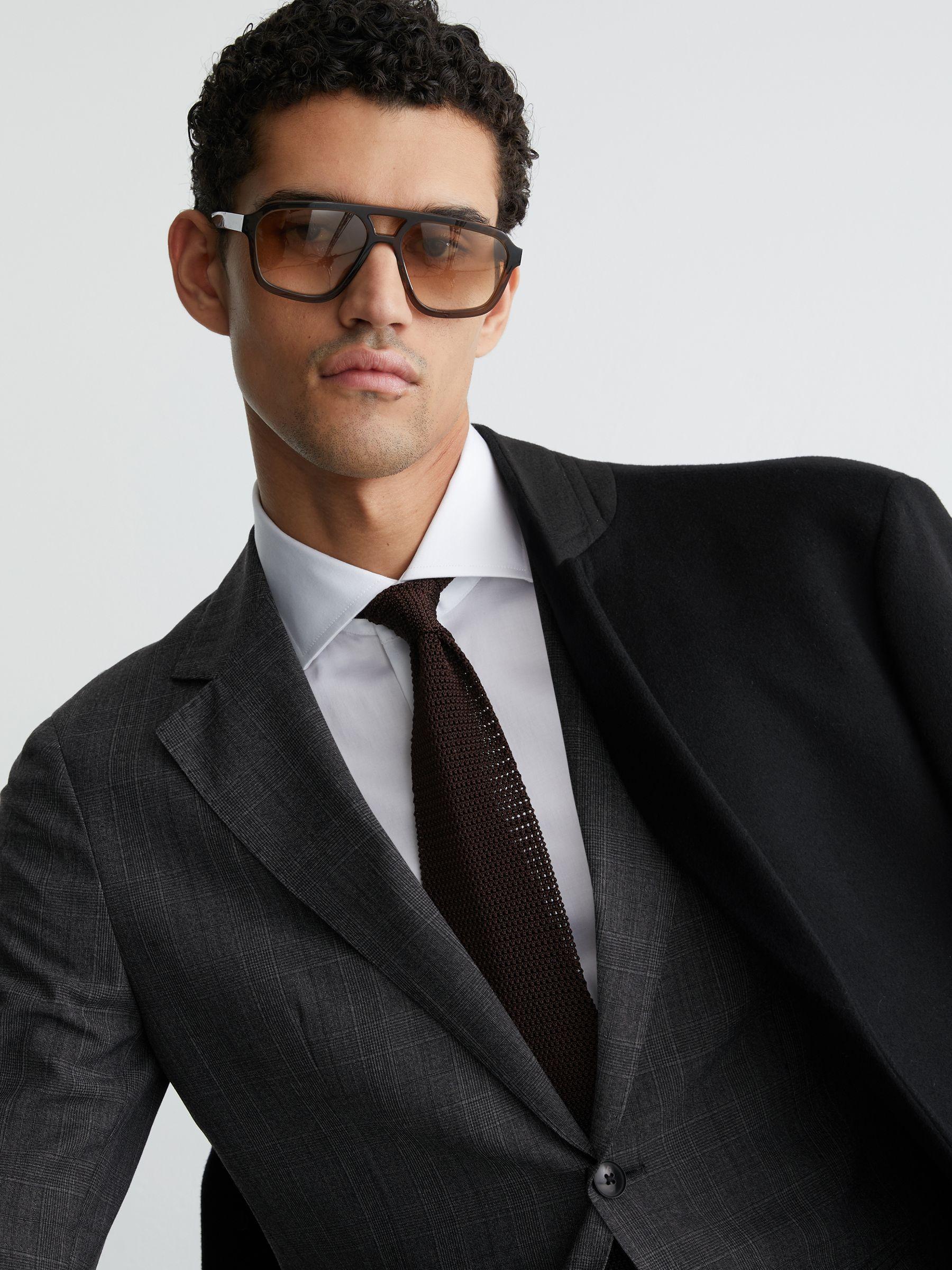 Wool-Blend Single-Breasted Check Blazer Tailored-Fit in Charcoal Grey Product Image