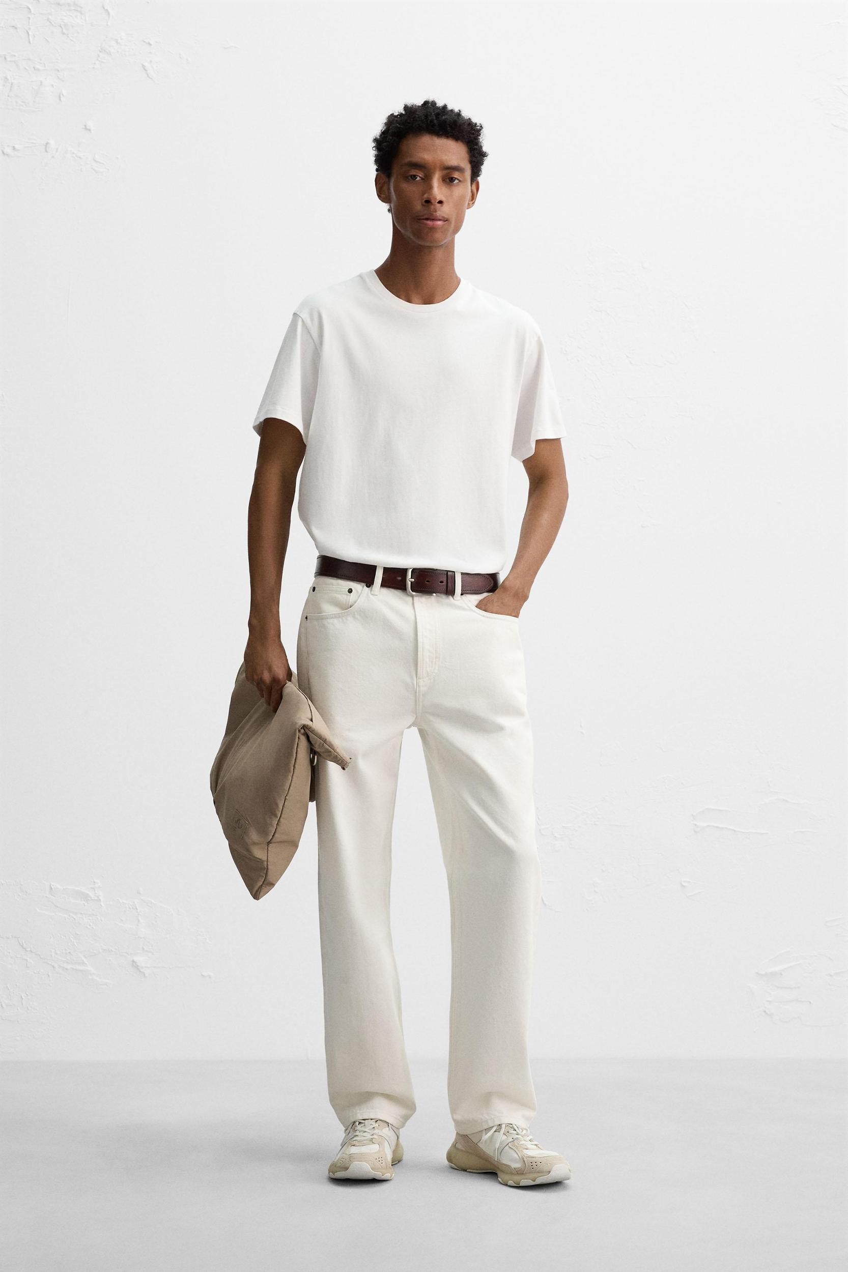 STRAIGHT ANKLE FIT JEANS Product Image