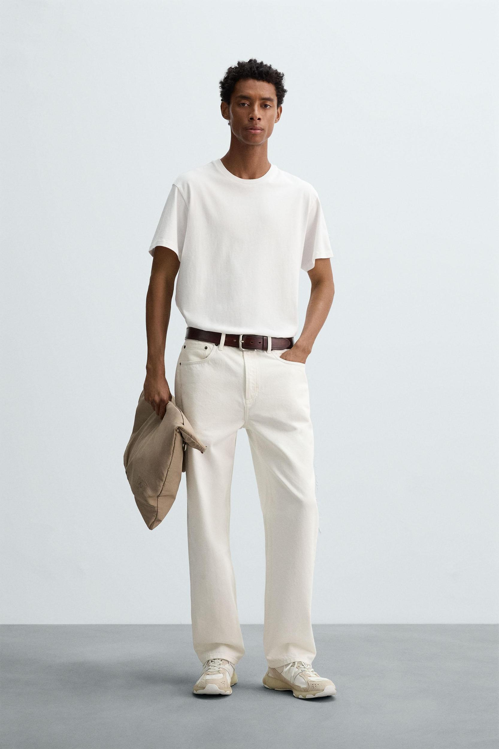 STRAIGHT ANKLE FIT JEANS Product Image