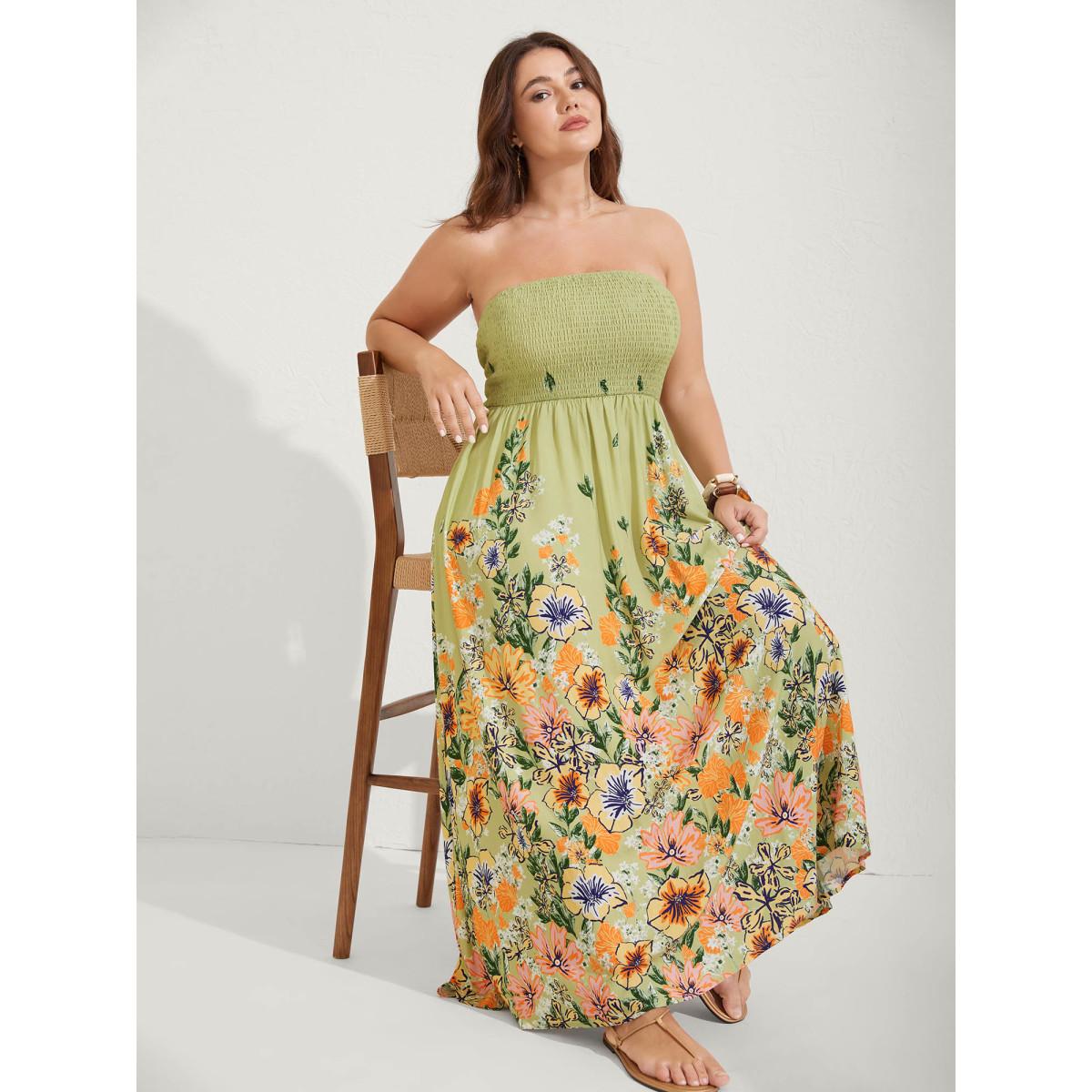 Plus Size Shirred Off-Sleeve Floral Print Maxi Dress Greenbean Women Resort Strapless Sleeveless Curvy BloomChic 30/6X Product Image