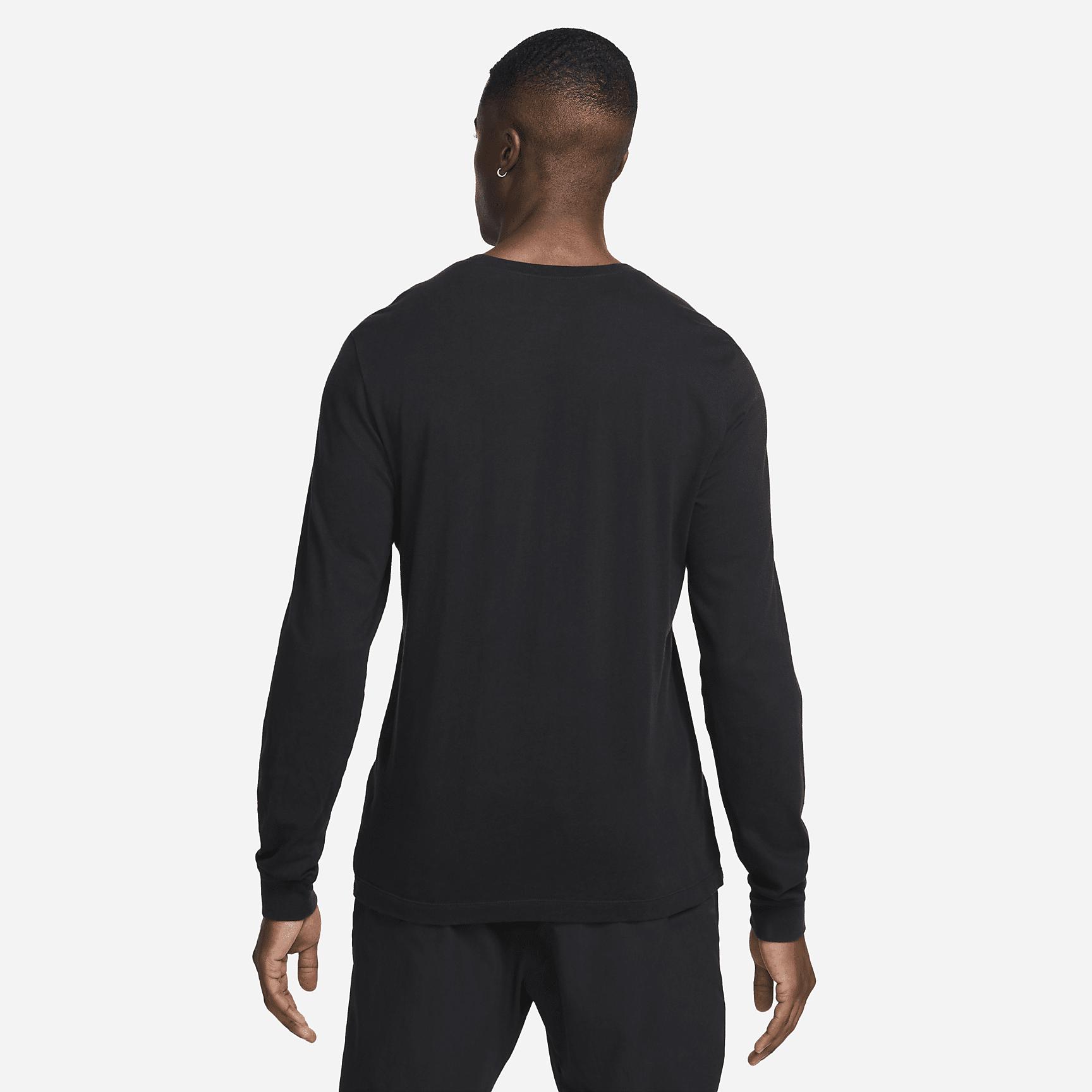 Mens Nike Sportswear Club Long-Sleeve T-Shirt | AR5193-010 Product Image