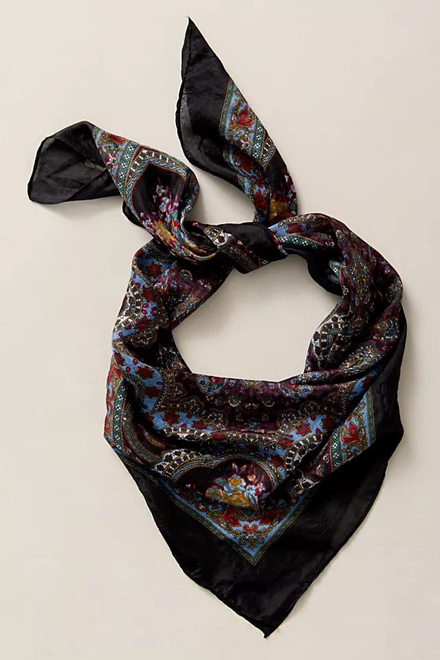 So Silk Bandana Product Image