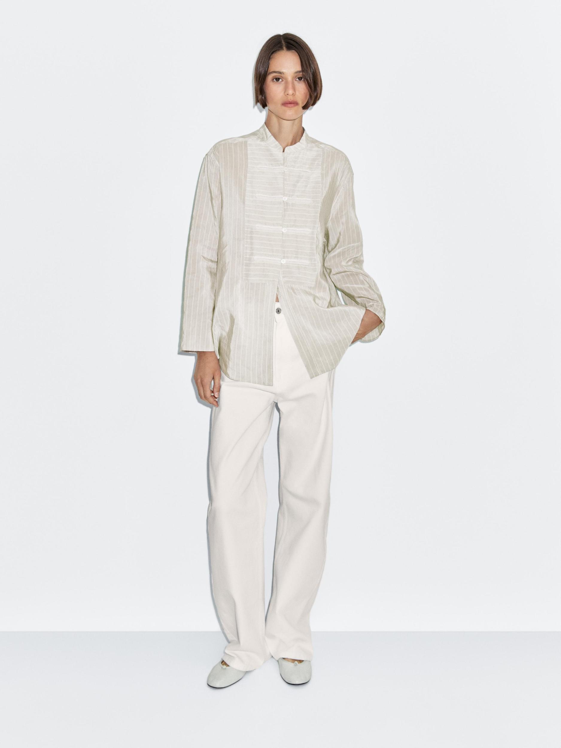 High-waist barrel fit jeans Product Image