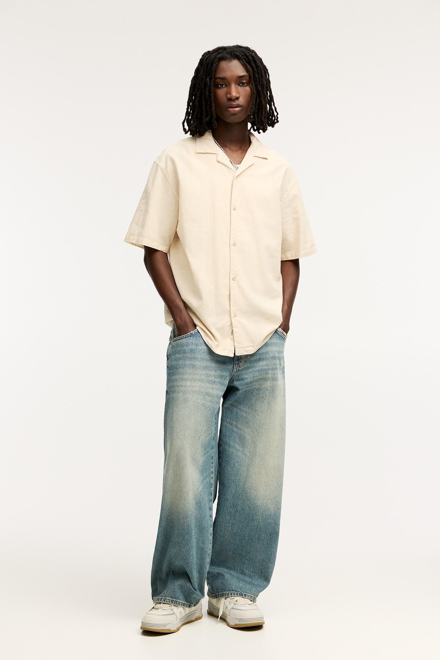 Basic short sleeve linen blend shirt Product Image