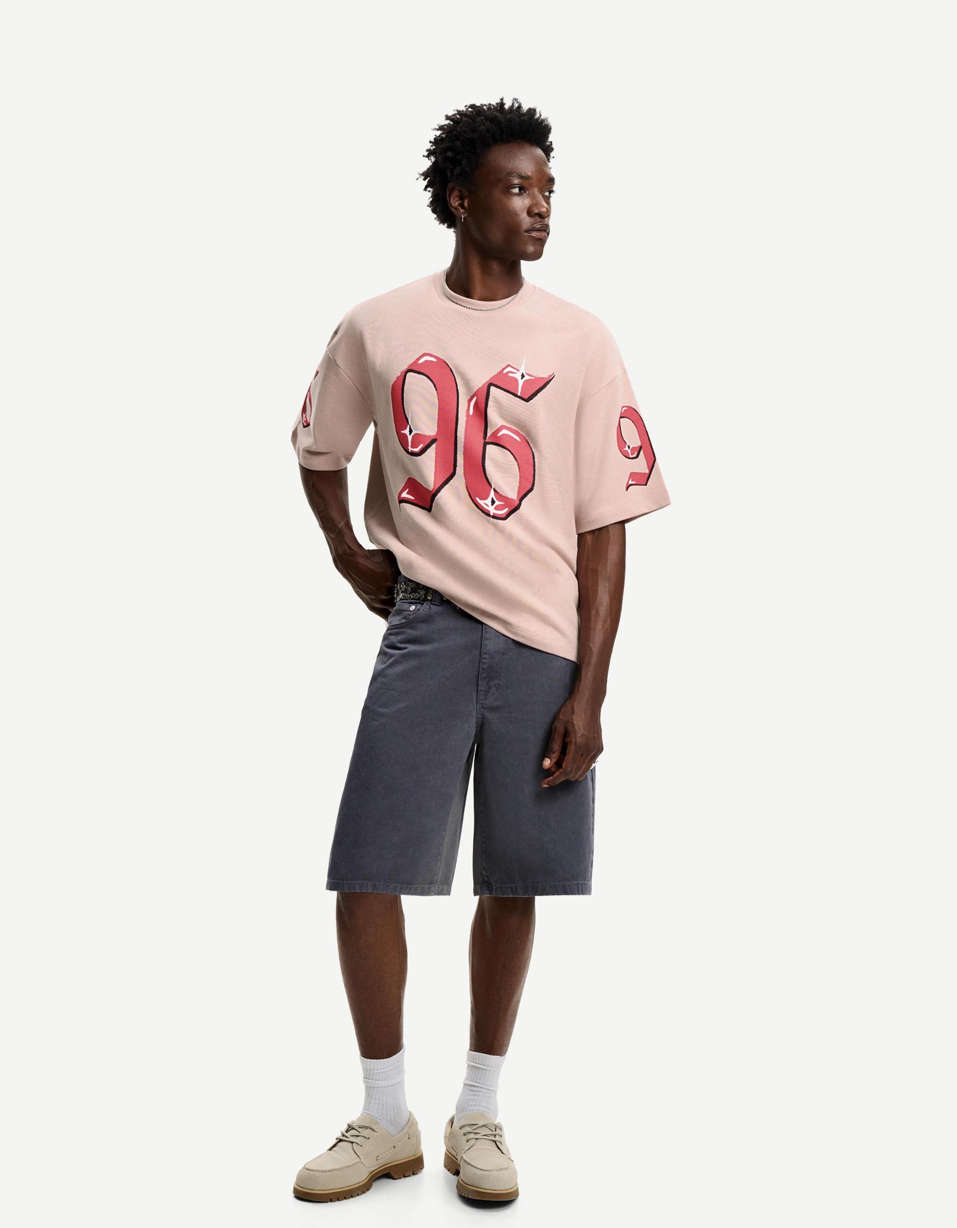 Printed short sleeve plush T-shirt Product Image