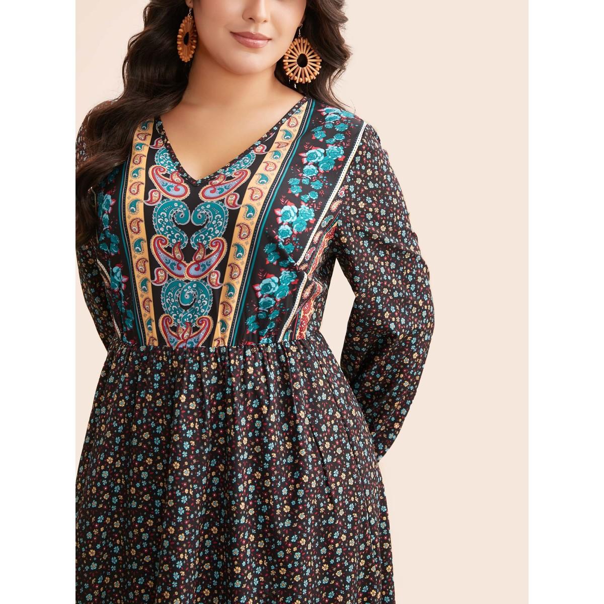 Plus Size Boho Print V Neck Elastic Waist Dress Black Women Resort Frill Trim V-neck Long Sleeve Curvy BloomChic 28/5X Product Image