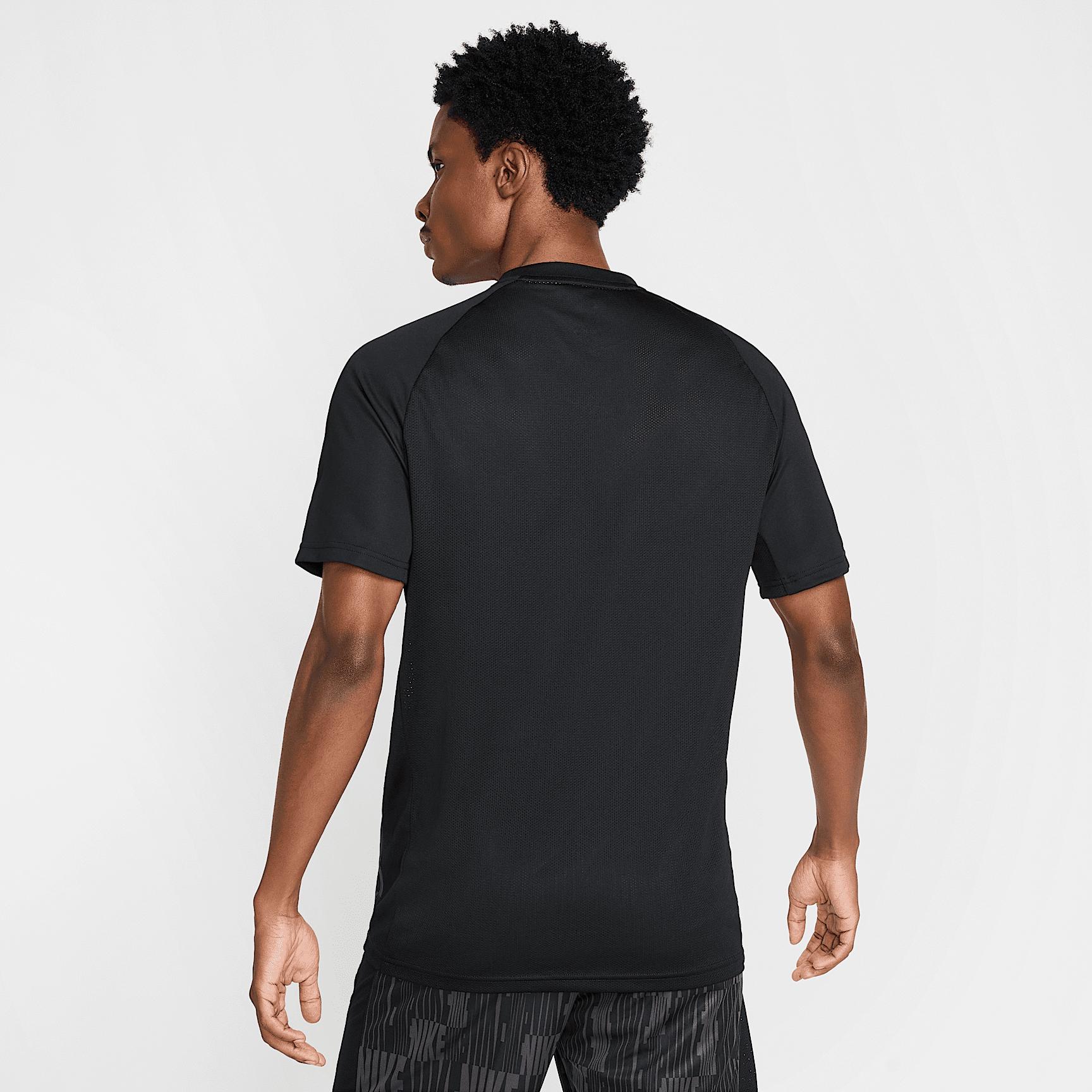 Nike Academy Men's Dri-FIT Short-Sleeve Soccer Top Product Image