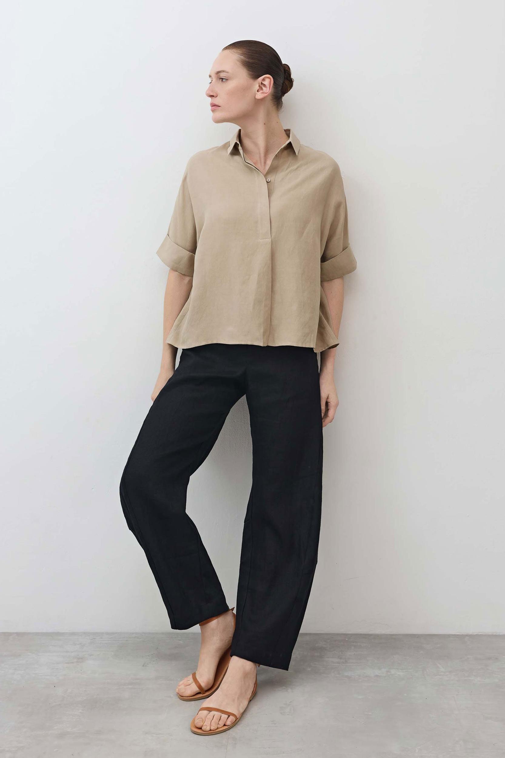 The Uptown Loose Linen Pants Product Image