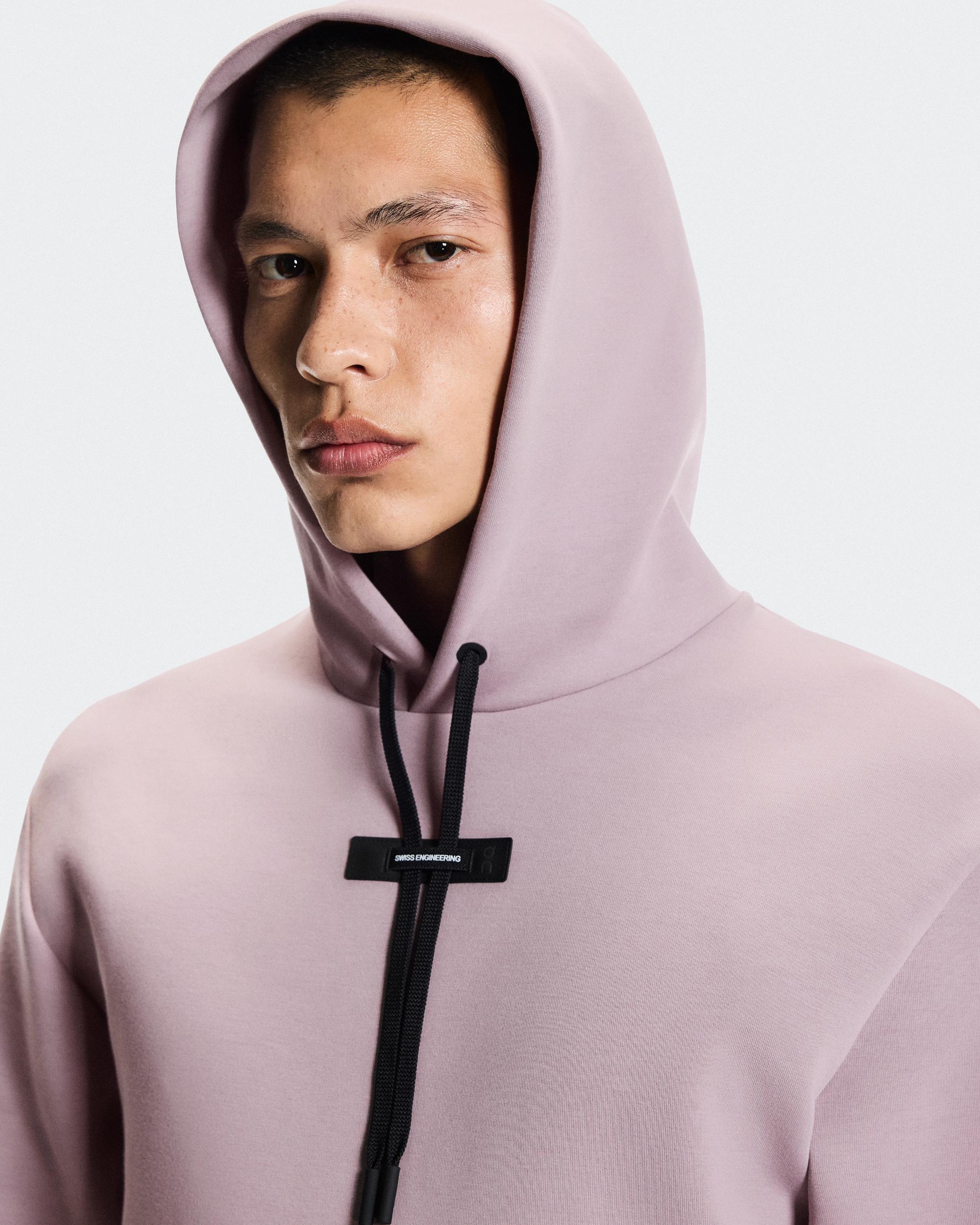 Focus Tech Hoodie: Men's High-Performance Hoodie | On Product Image