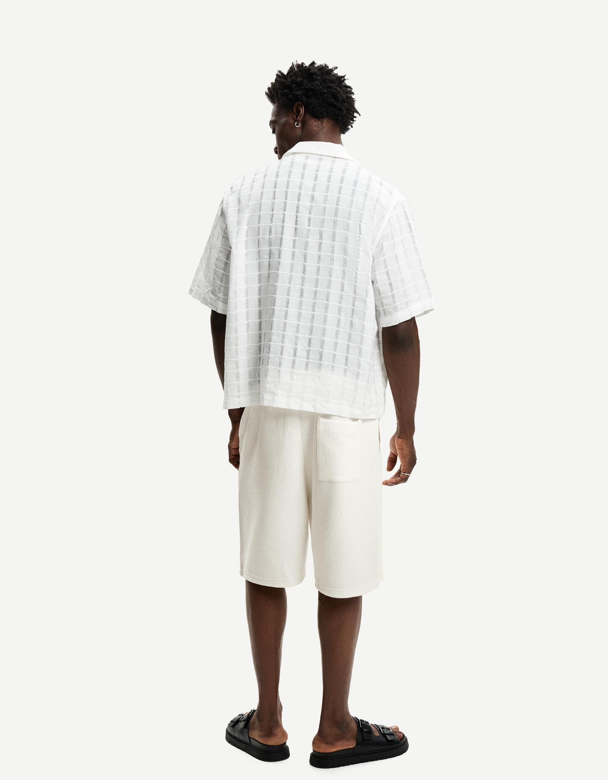 Textured Bermuda shorts Product Image