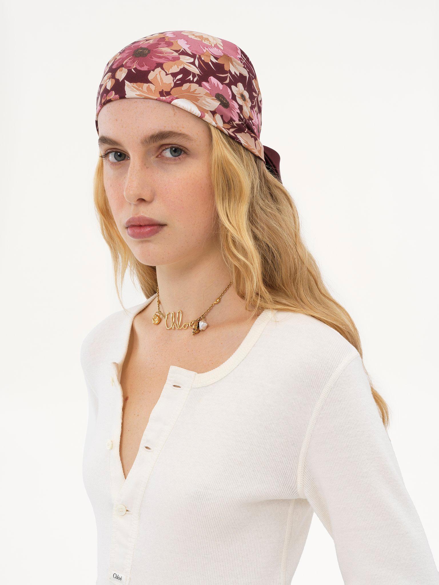 The Chloé Roses square scarf in silk twill Product Image