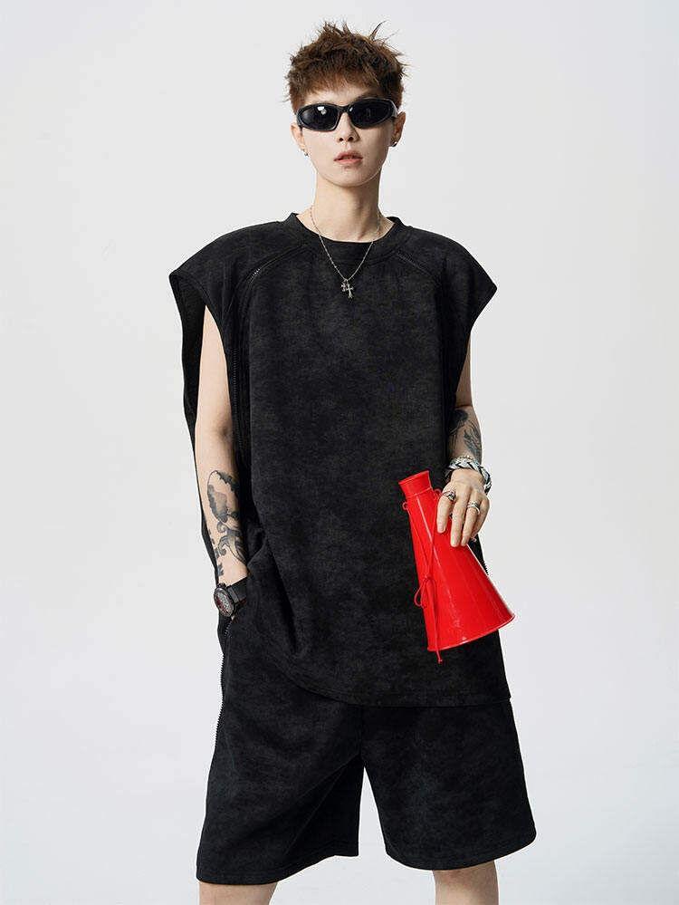 Set: Crew Neck Striped Tie Dye Tank Top + Mid Rise Shorts Product Image