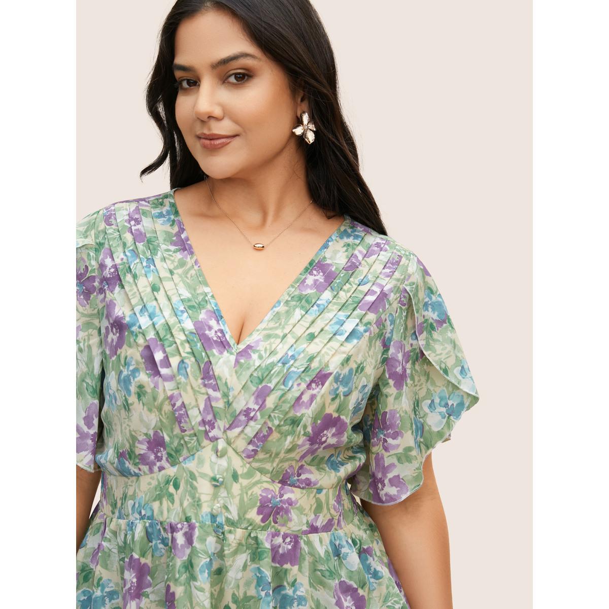 Plus Size Multicolor V Neck Floral Petal Sleeve Pleated Blouse Women Elegant Short sleeve V-neck Everyday Blouses BloomChic 18-20/2X Product Image