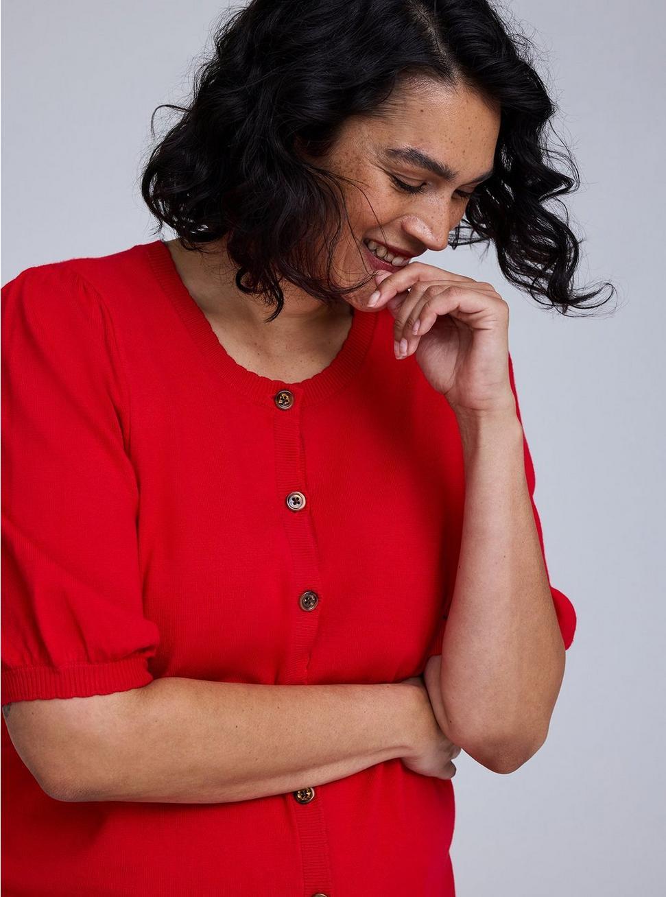 Belle Isle Scalloped Cardi Product Image