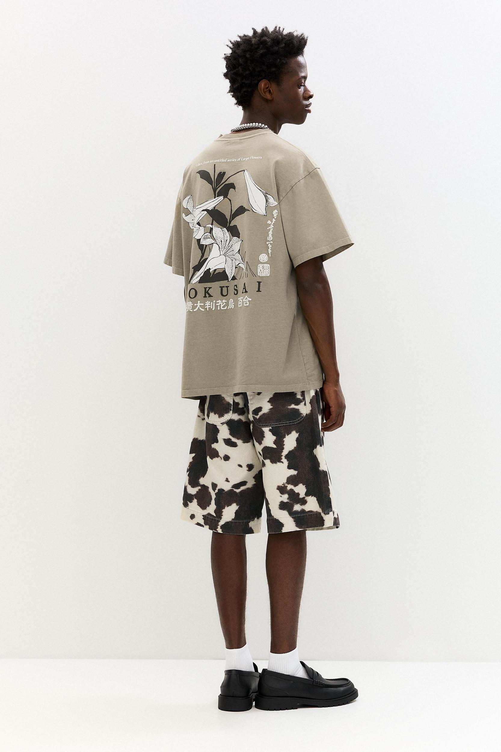 Hokusai graphic T-shirt Product Image