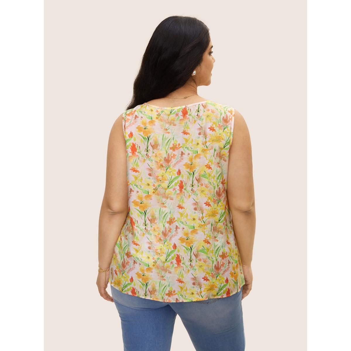 Plus Size Floral Pleated Button Detail Tank Top Women Multicolor Elegant Contrast Round Neck Everyday Tank Tops Camis BloomChic 12/L Product Image