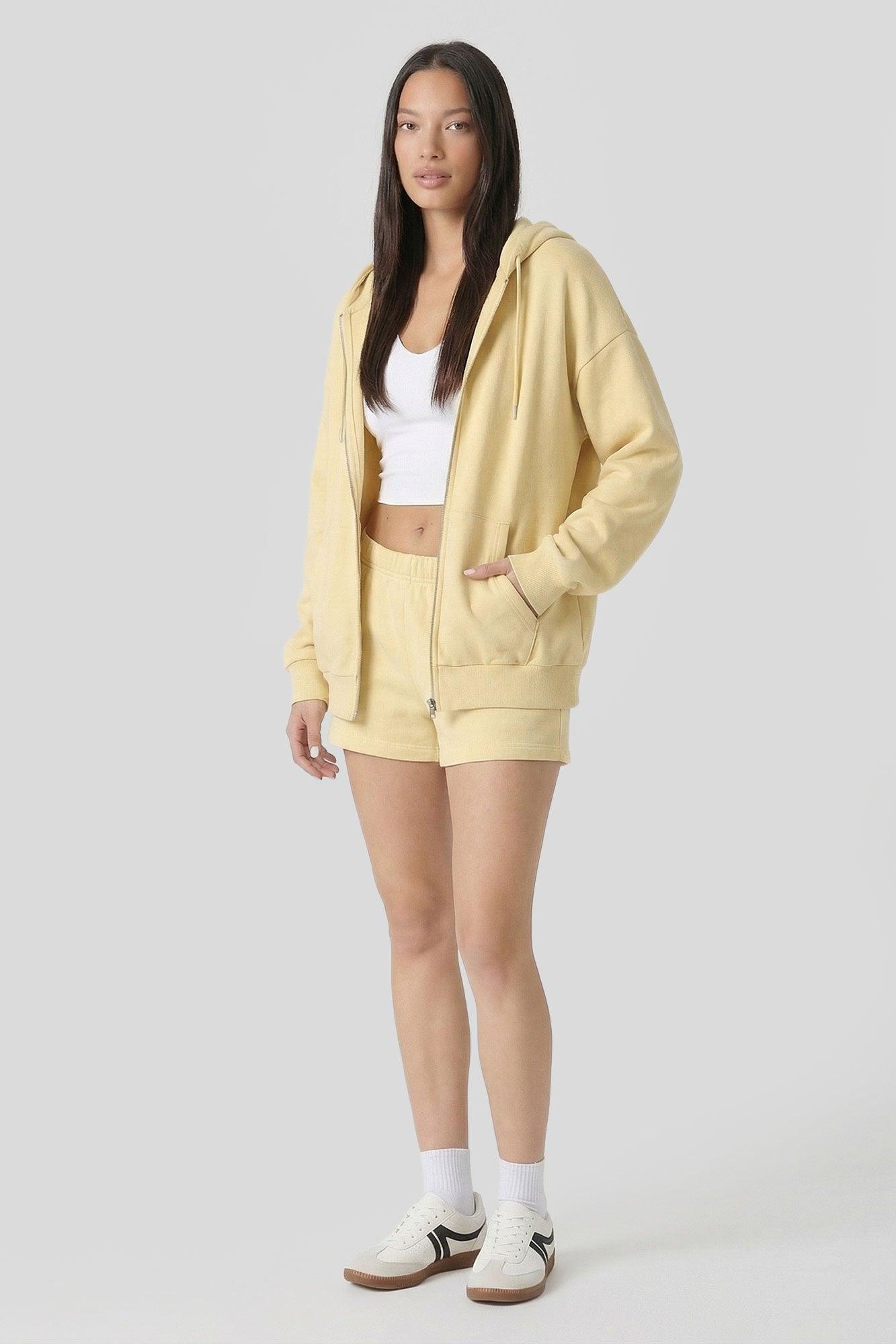 Fleece Short Female Product Image