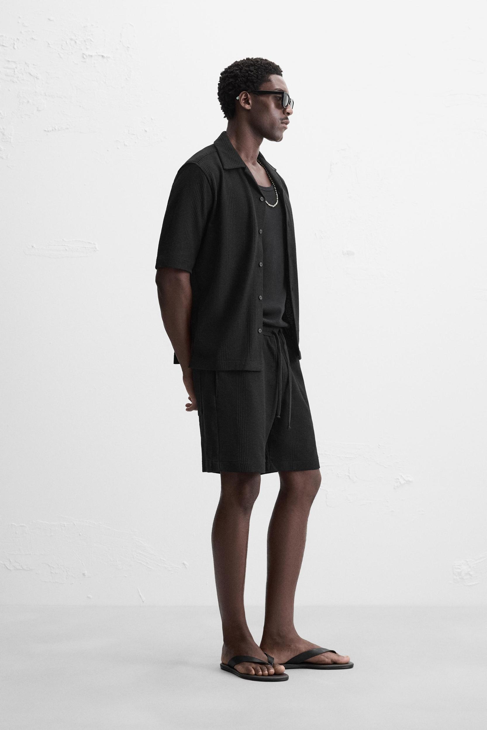 STRIPED JACQUARD SHIRT Product Image