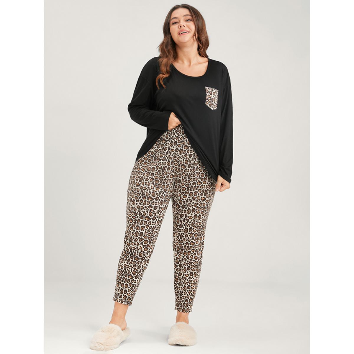 Plus Size Leopard Print Pocket Pajama Set Women Black Casual Leopard Patchwork V-neck Loungewear BloomChic 22-24/3X Product Image