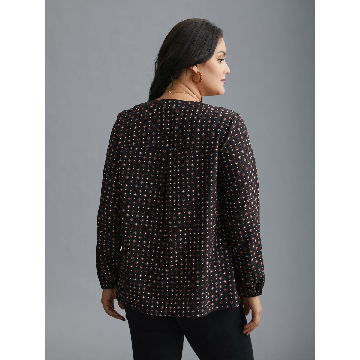 Plus Size Black Notched Geometric Button Up Blouse Women At the Office Extra Long Sleeve Notched collar Work Blouses BloomChic 12/L Product Image