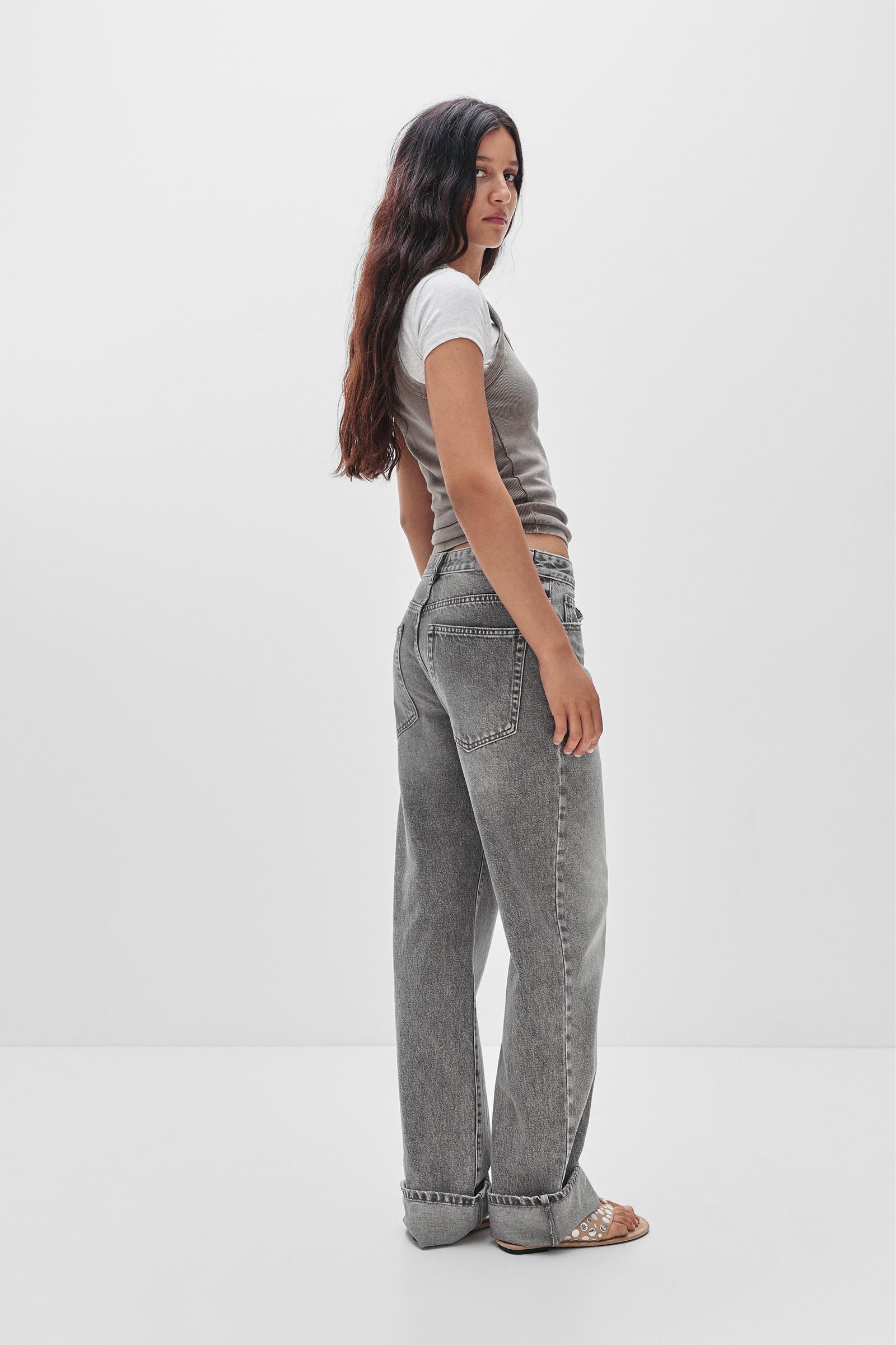 Straight-leg baggy jeans with turn-up hems Product Image