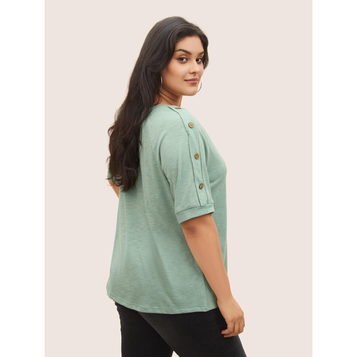 Plus Size Plain Button Detail Raglan Sleeve T-shirt Mint Women Casual Non Plain Non Everyday T-shirts BloomChic 12/L Product Image