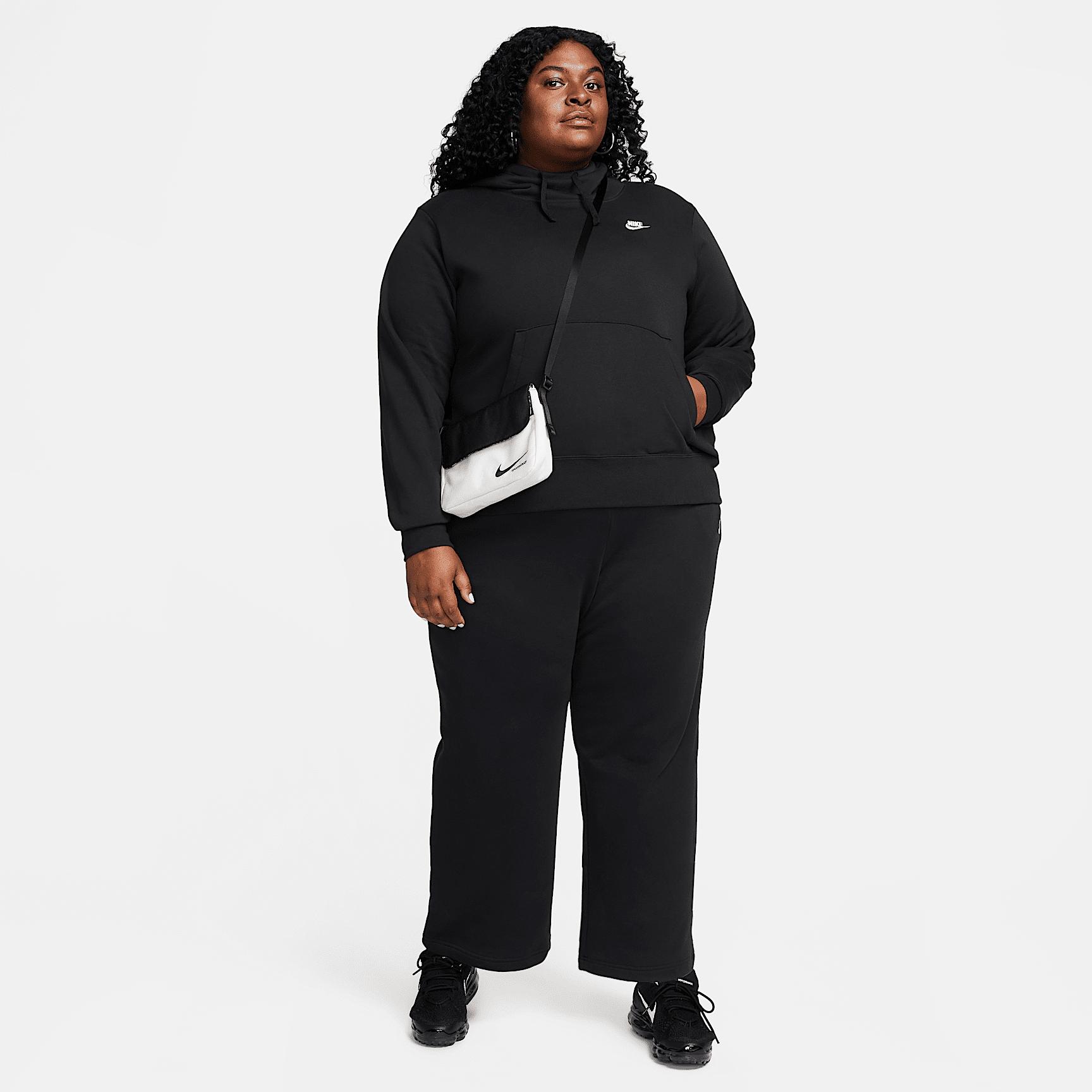 Women's Nike Sportswear Club Fleece Mid-Rise Wide-Leg Sweatpants (Plus Size) Product Image