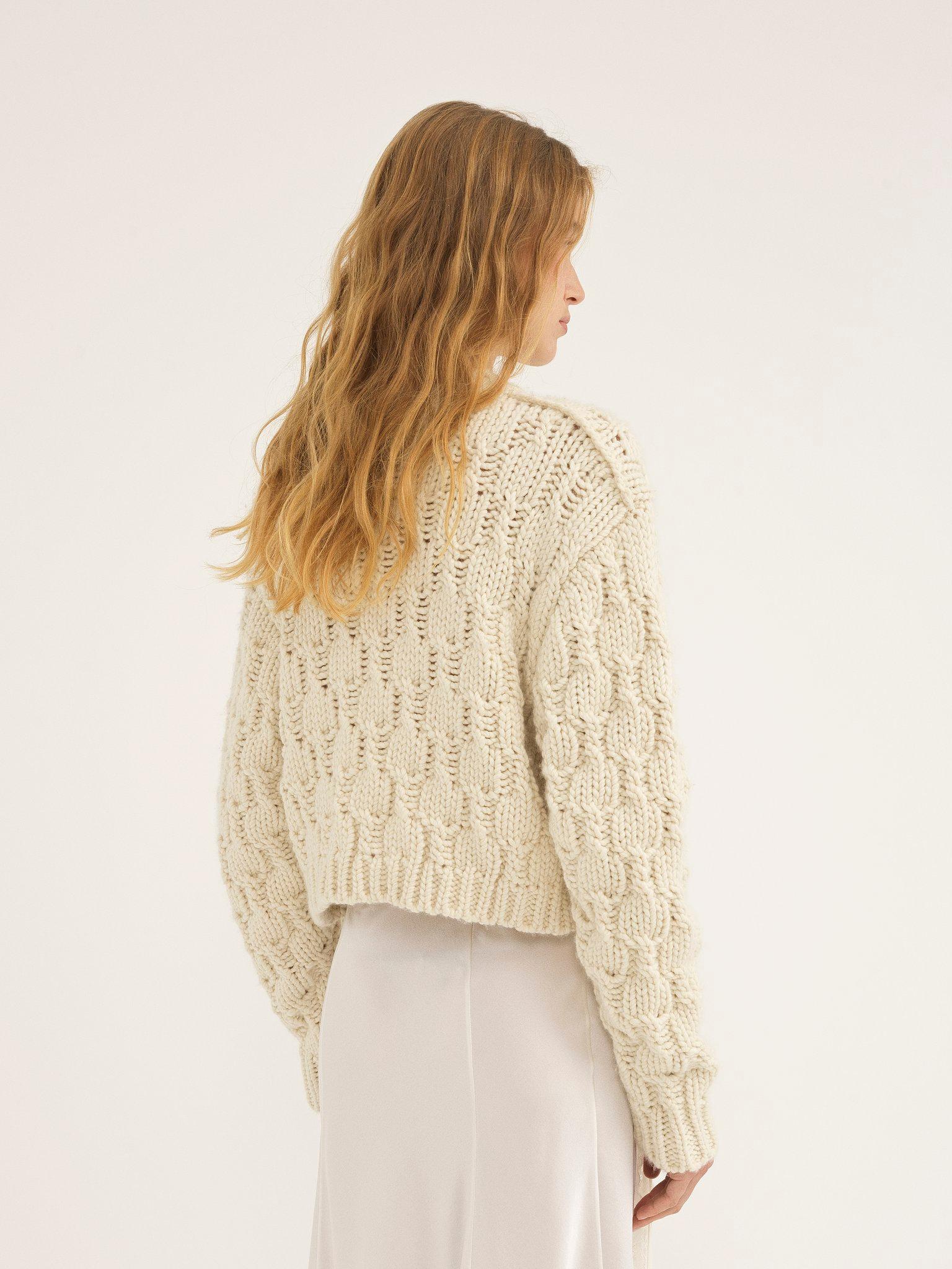 Cropped intarsia knitted sweater in wool blend Product Image