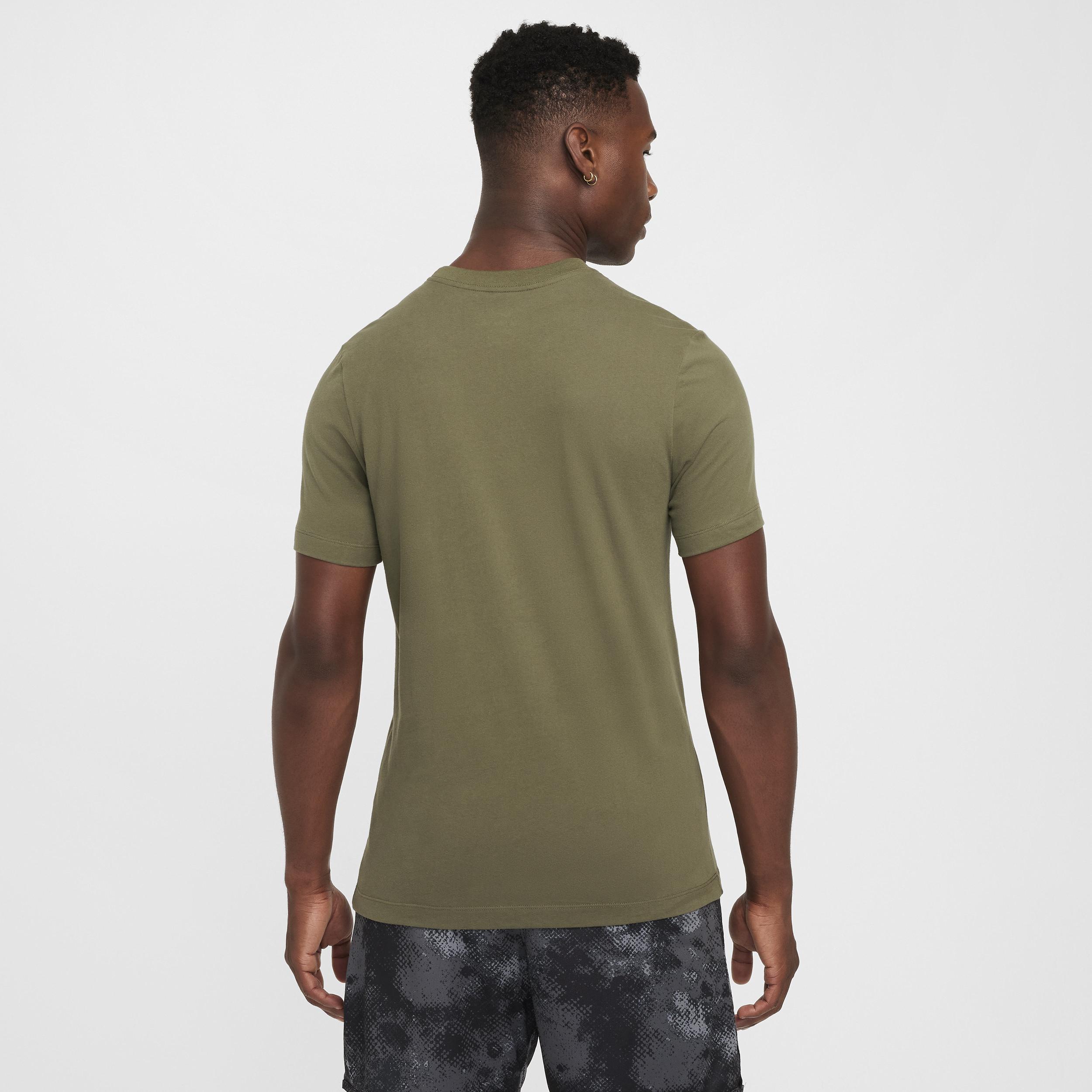 Nike Men's Dri-FIT Short-Sleeve Fitness T-Shirt Product Image