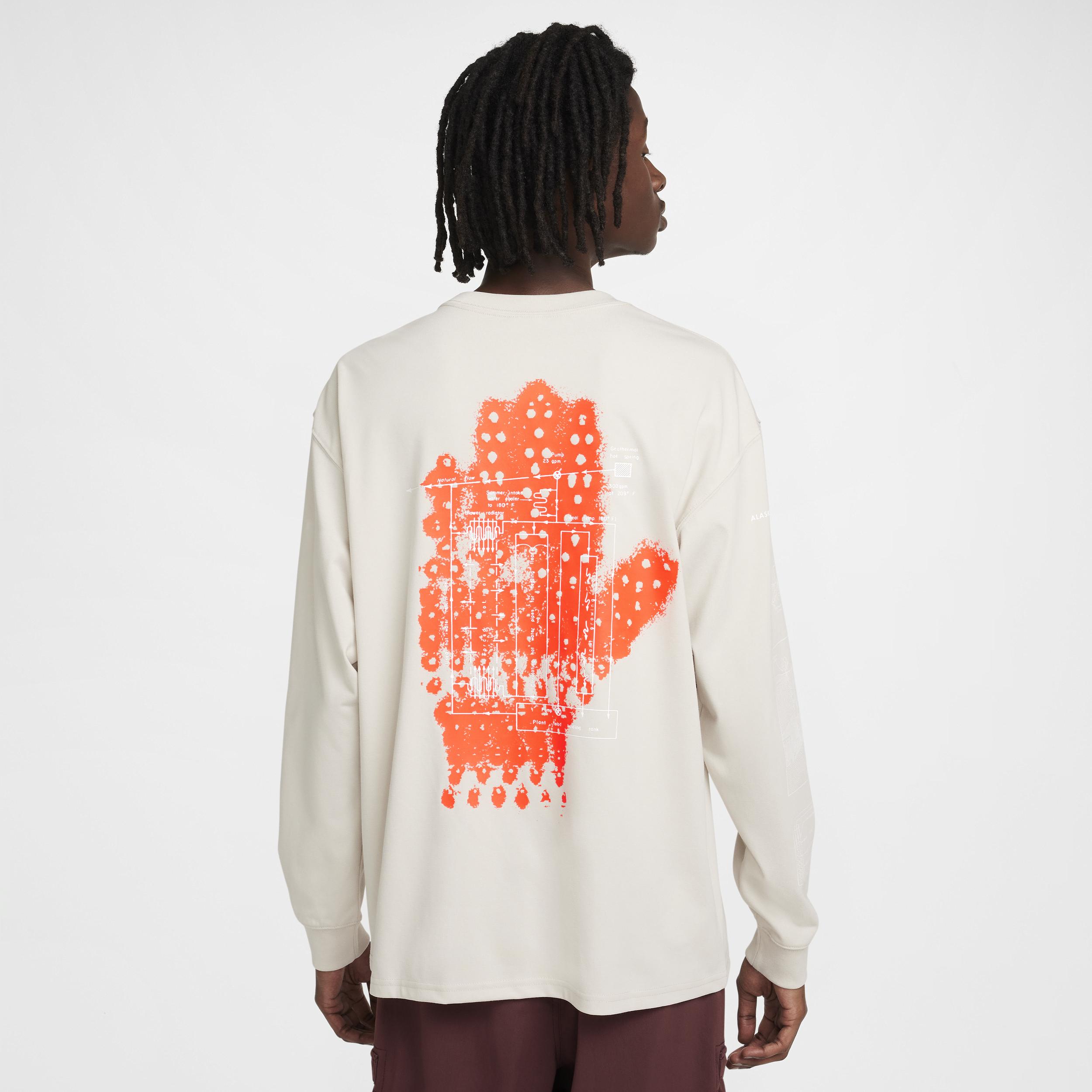 Nike ACG Men's Long-Sleeve T-Shirt Product Image
