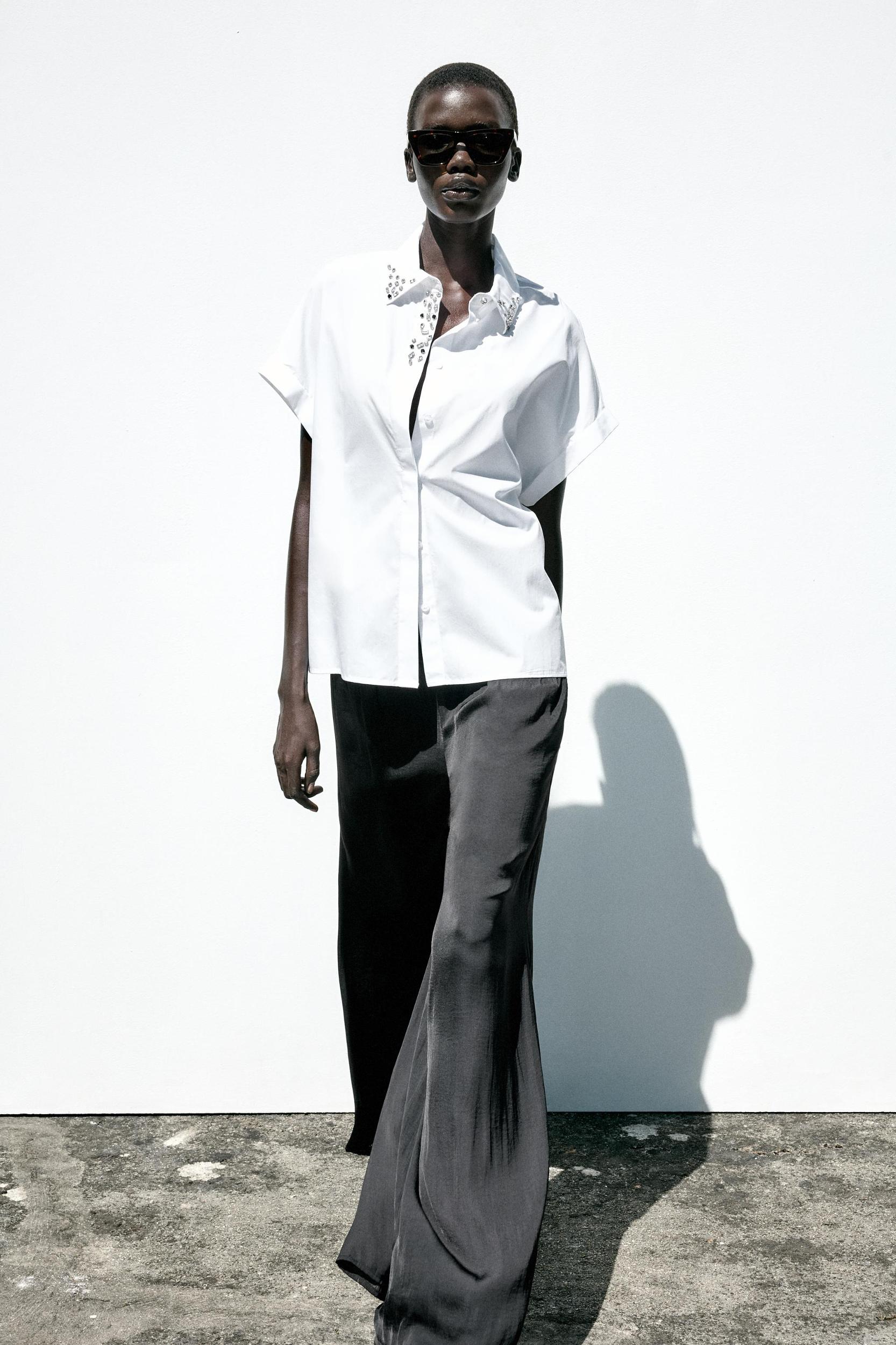 JEWEL COLLAR POPLIN SHIRT Product Image