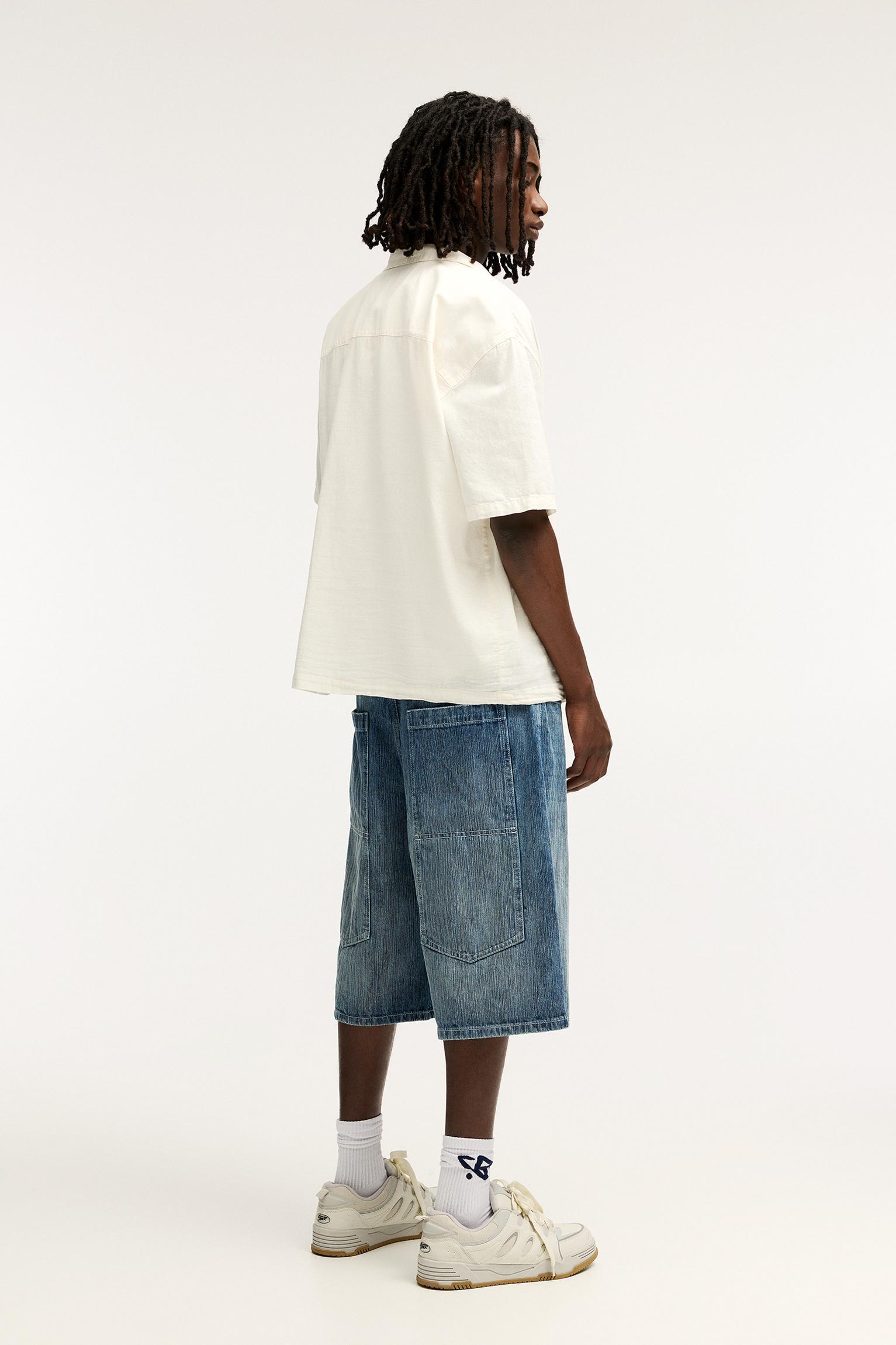 Basic short sleeve linen blend shirt Product Image